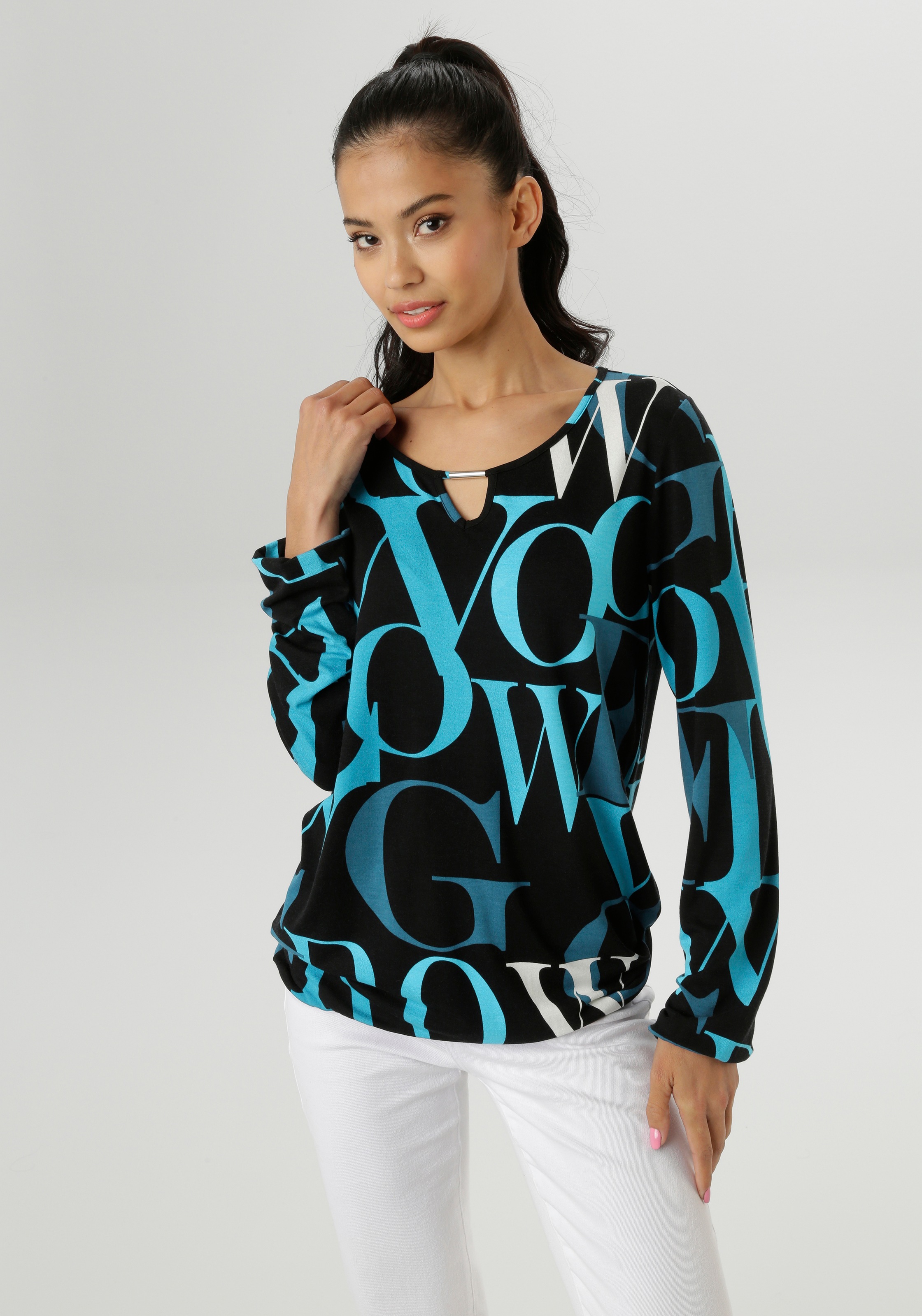 Image of Aniston SELECTED Langarmshirt mit Cut-out und trendy Buchstabendruck