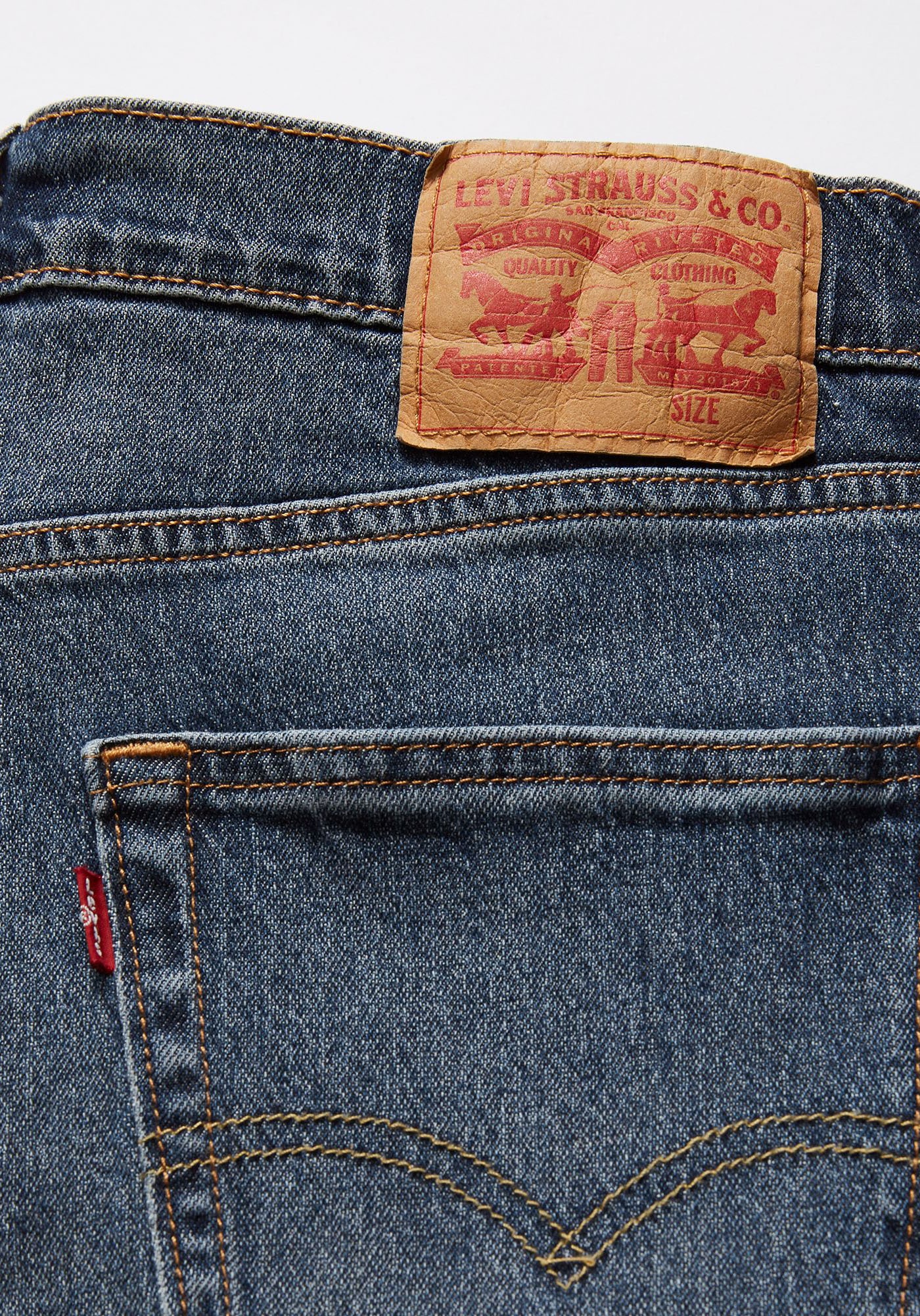 Levi's® Tapered-fit-Jeans »502 TAPER« in elegantem, modernem Stil