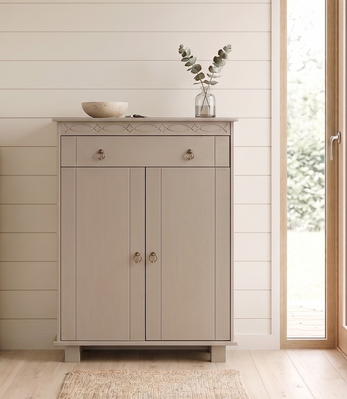 Image of GOODproduct Kommode "Indra Sideboard mit 2 Türen und 1 Schublade mit Ringgriffen aus Metall" aus massiver Kiefer mit dekorativer Fräsungen und natürlicher Maserung