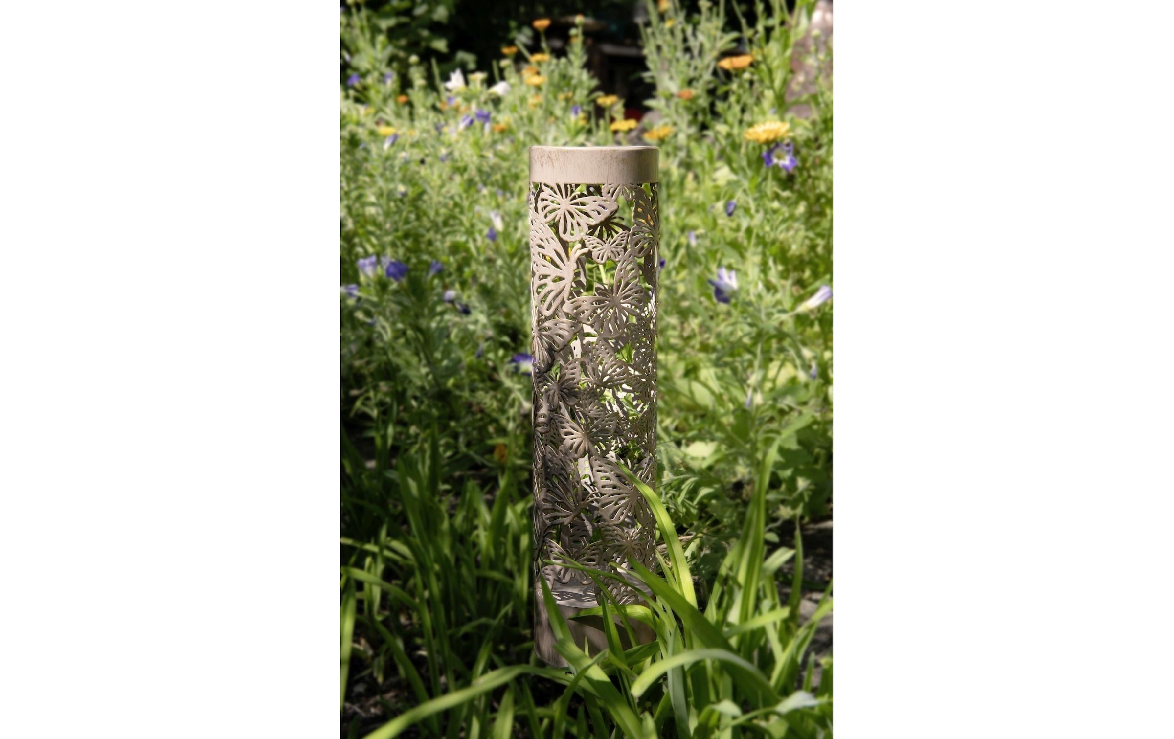 STT Laterne »Antic Pillar Farfalla 38 cm« Solar-Laterne aus Metall mit warmweissem LED-Licht