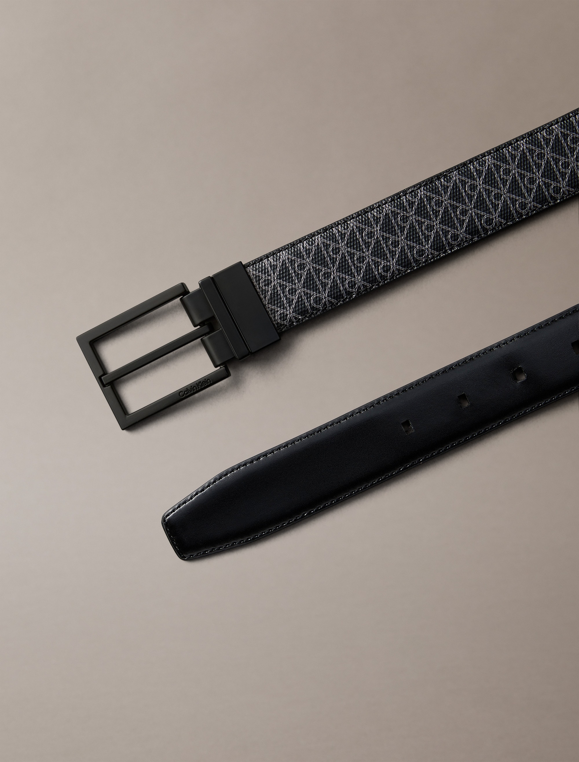 Calvin Klein Synthetikgürtel »SQUARE BUCKLE 32MM REV« Grössenverstellbar