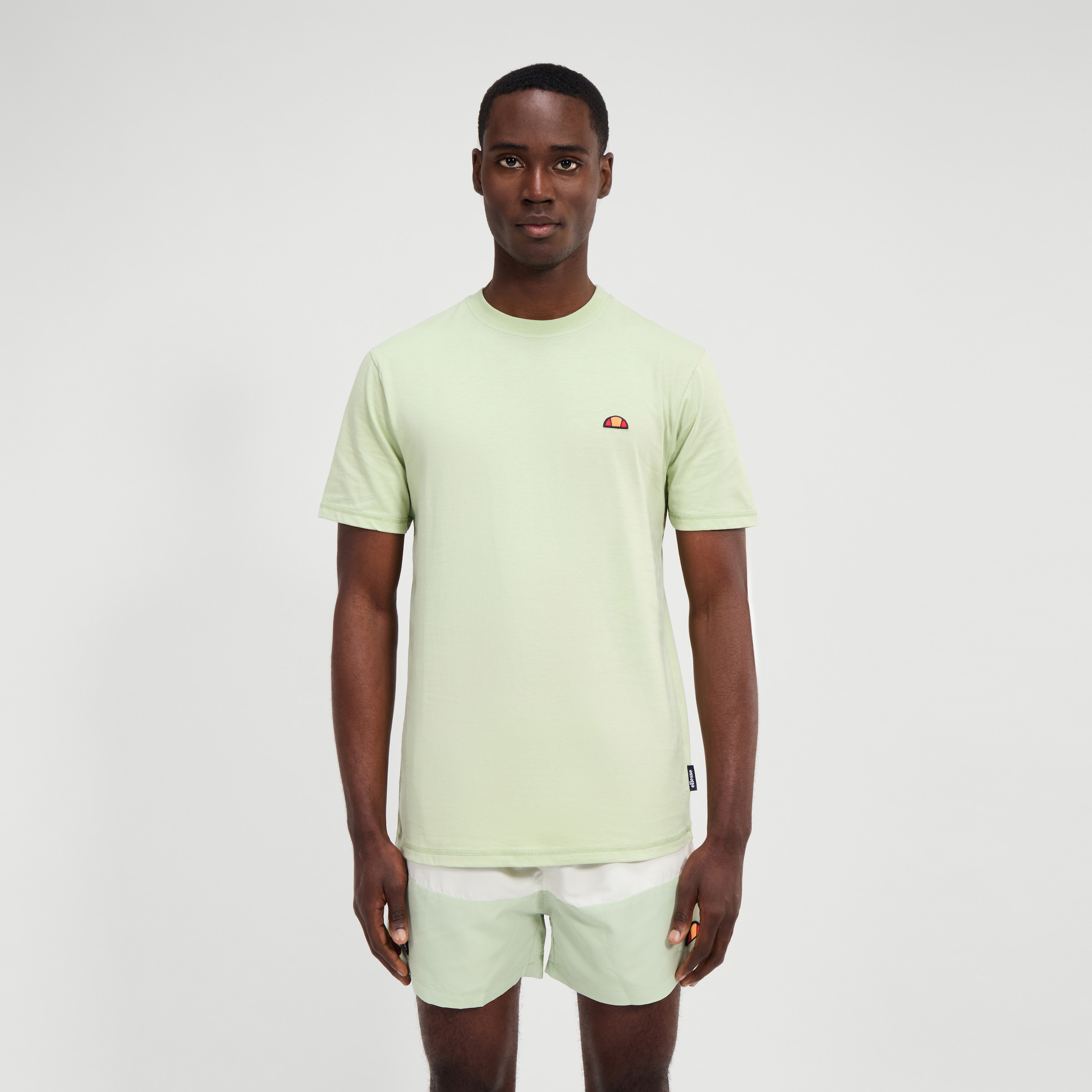Image of Ellesse T-Shirt "CASSICA TEE" bequeme Passform, sportlicher Stil, aus Baumwolle