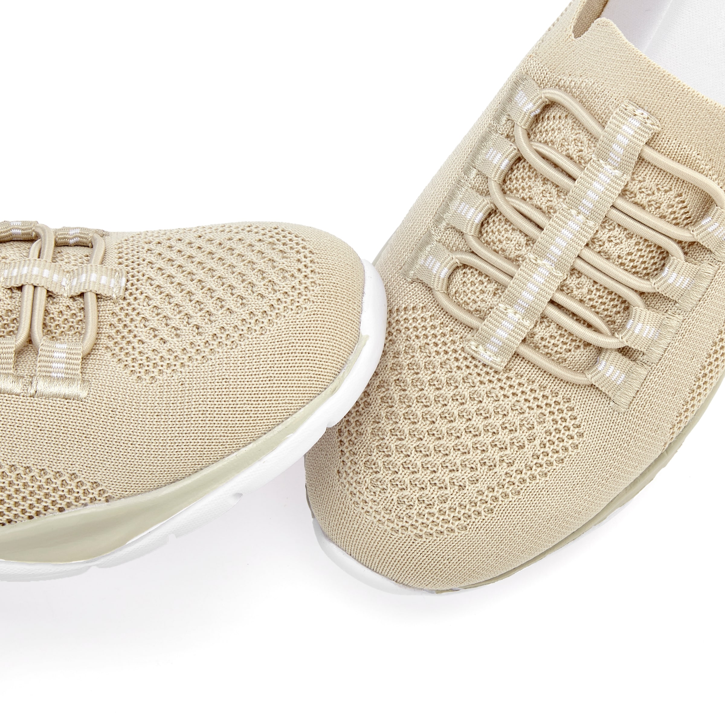LASCANA Sneaker »Slipper, Halbschuh, leichtes Meshmaterial«  zum Reinschlüpfen mit elastischen Schnürbändern VEGAN