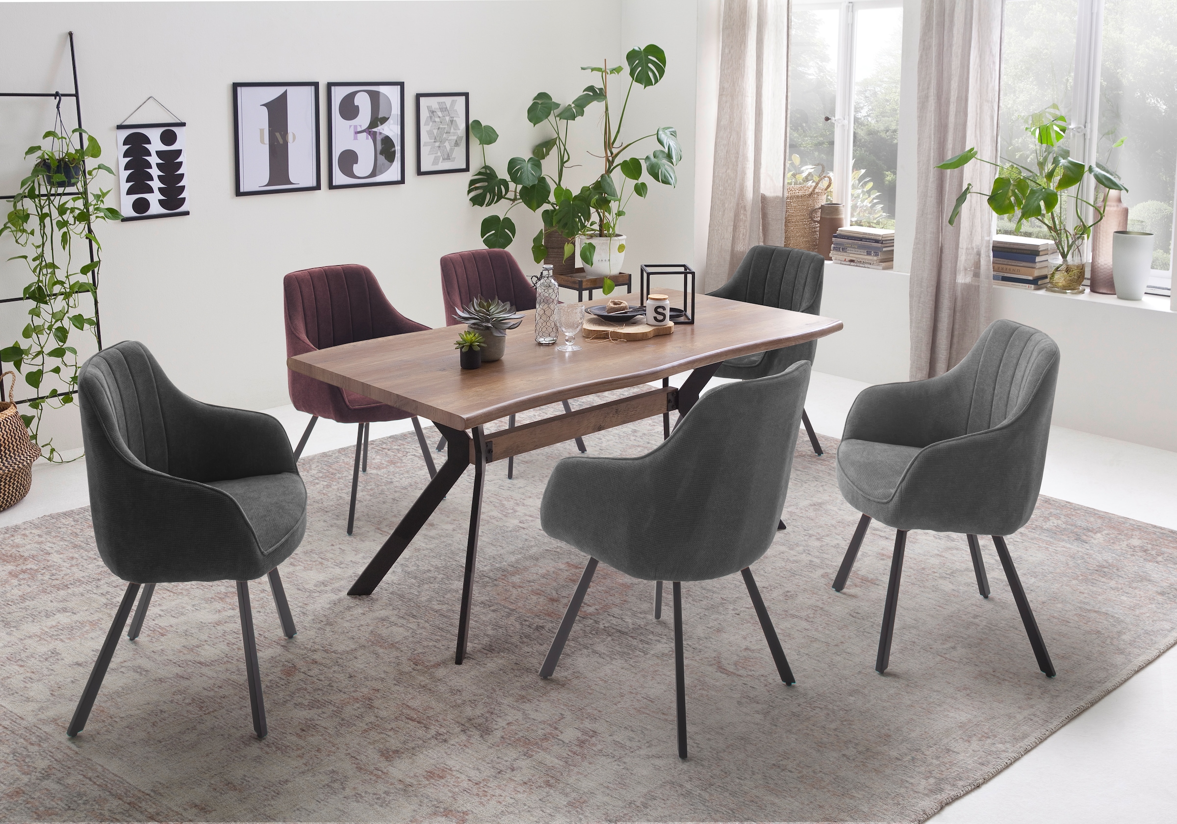 MCA furniture Esstisch »KERALA Vierfusstisch mit Baumkante«, (1 St.), abgerundet, 160x90, 4-6 Personen