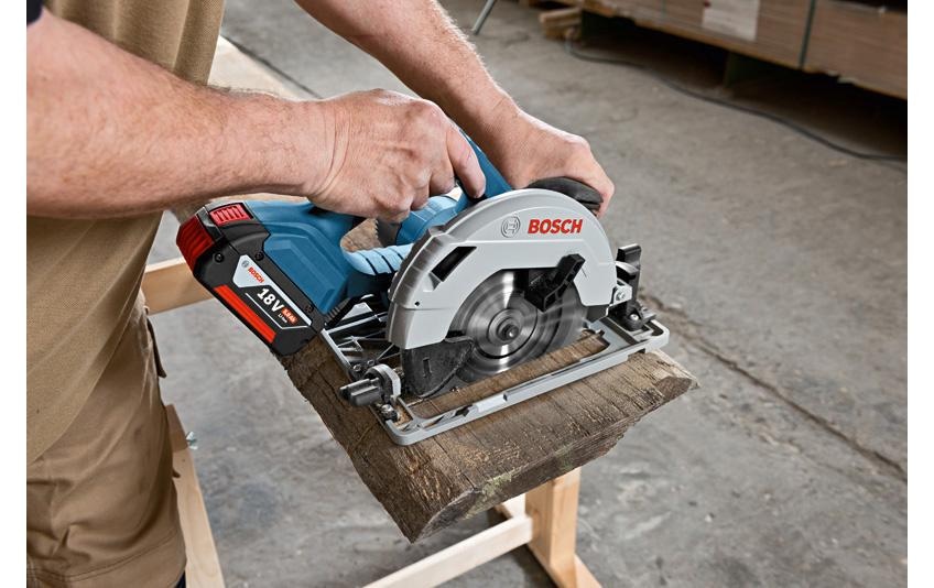 Bosch Professional Akku-Handkreissäge »GKS 18V-57 G Solo«