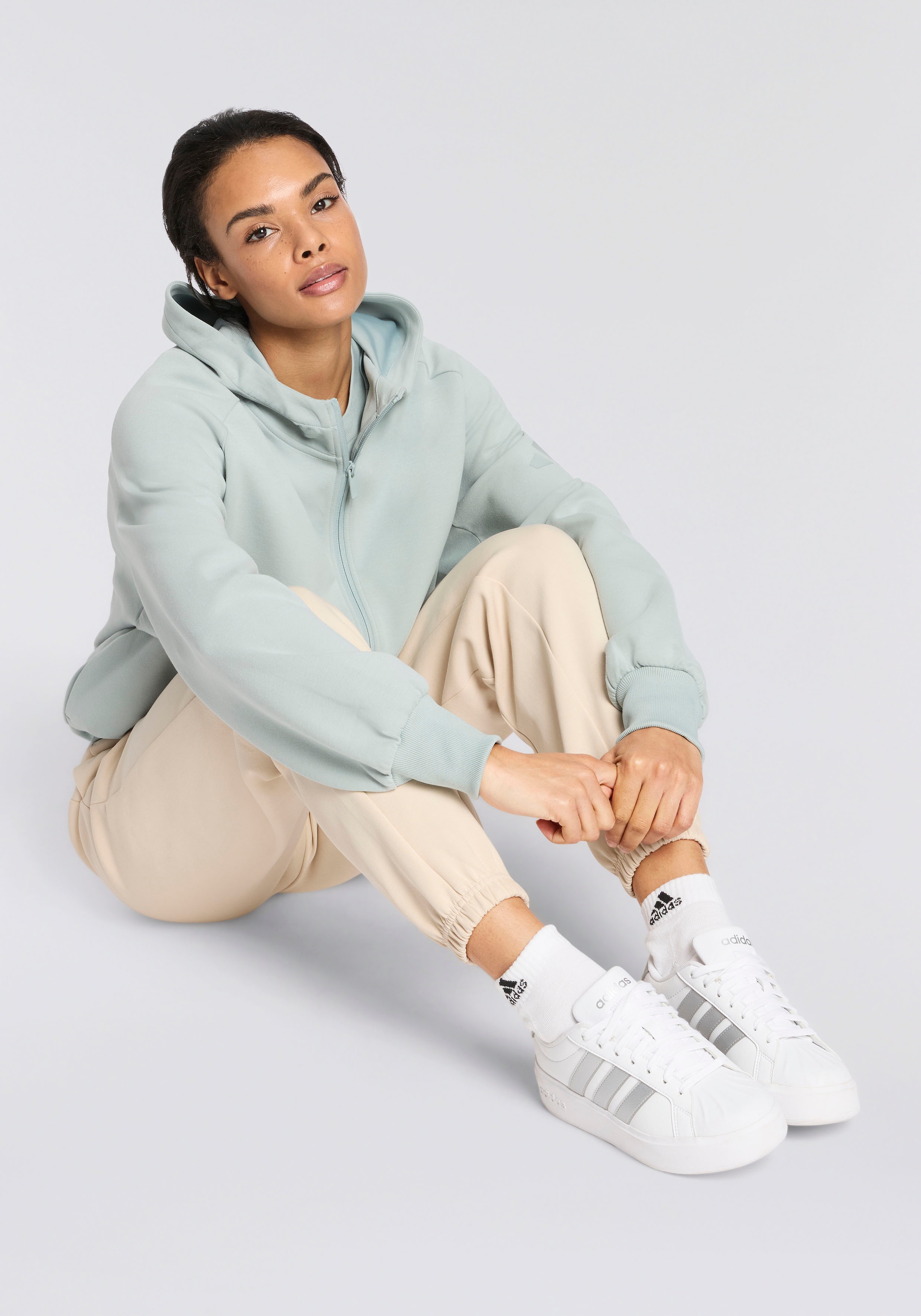 adidas Sportswear Sweat à capuche »SOFT LUX, REISSVERSCHLUSS«
