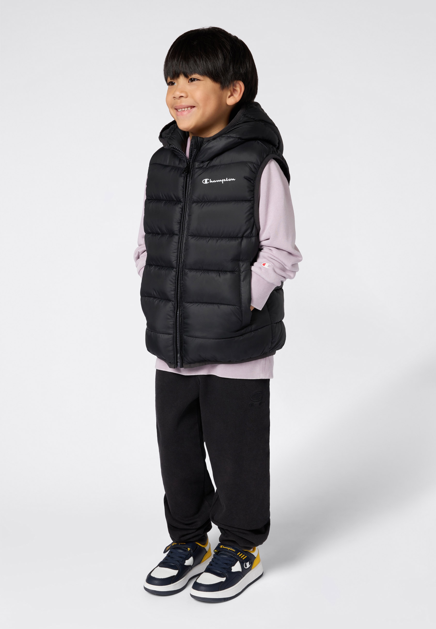 Image of Champion Steppweste "SPORTWEAR ZIP-UP HOODIE VEST Standard Fit" aus Polyester, mit Kapuze, sportliches Design