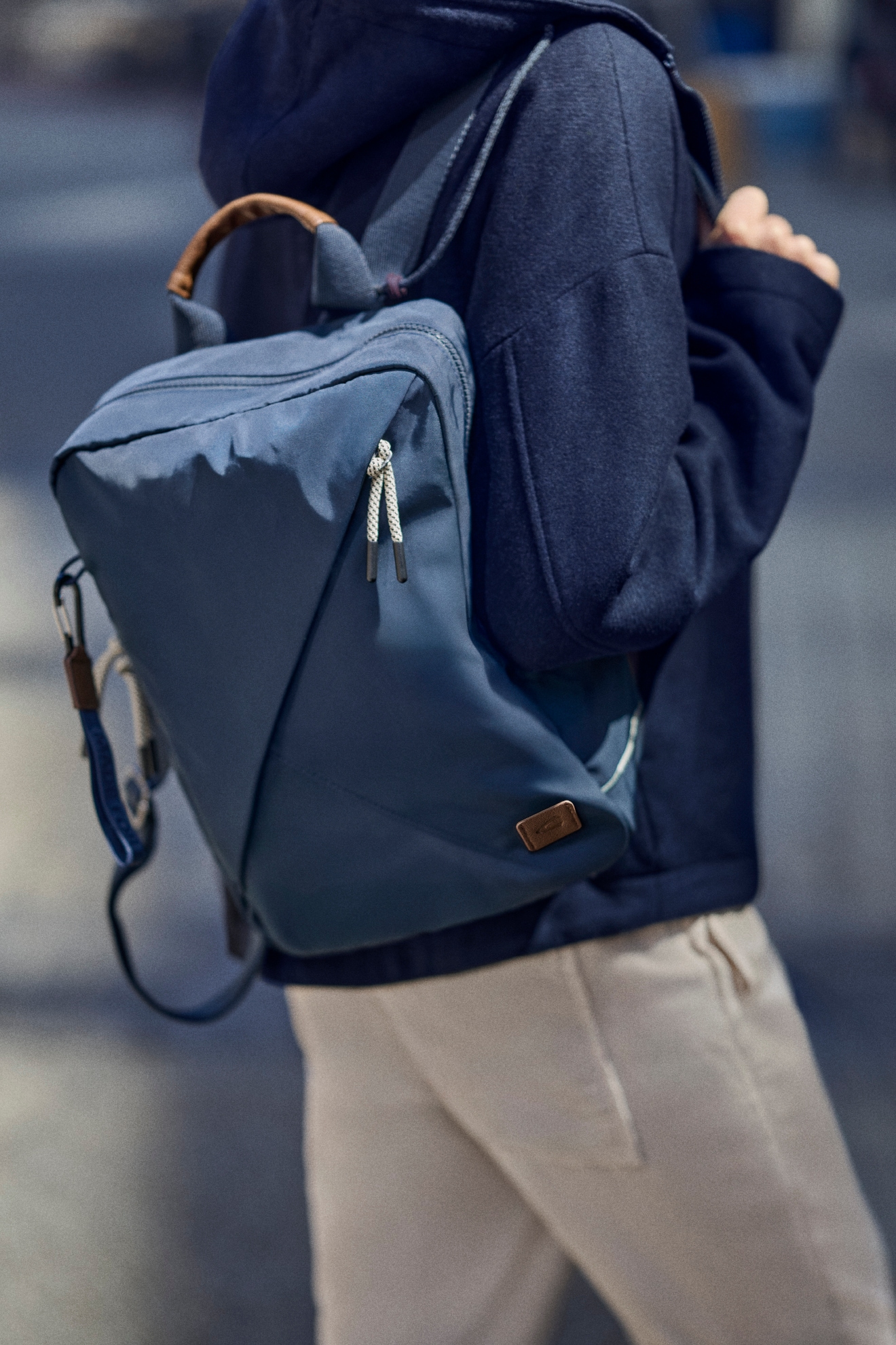 camel active Sac à dos »Aurum« aus recyceltem Polyester in Nylonstruktur, leicht & mit feinen Details