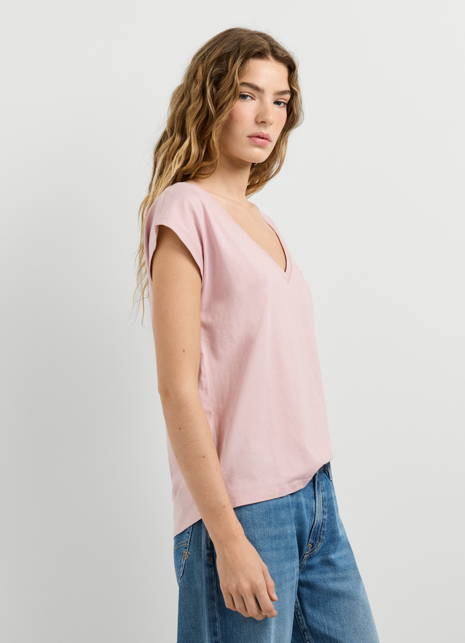Pepe Jeans T-shirt »CLOE« Col en V, broderie logo