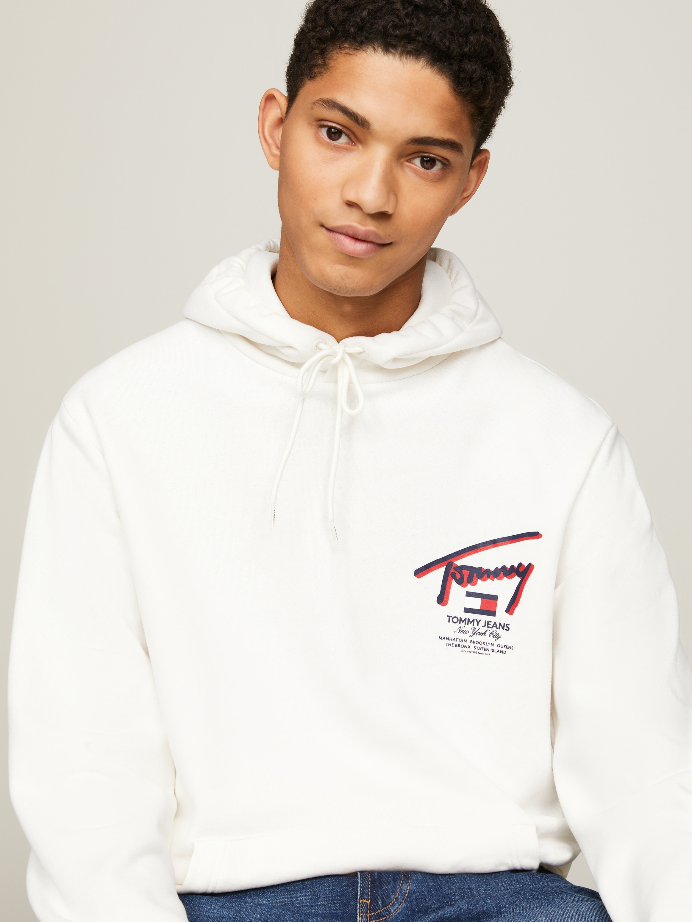 Tommy Jeans Hoodie »TJM REG 3D STREET TJ HOOD EXT«