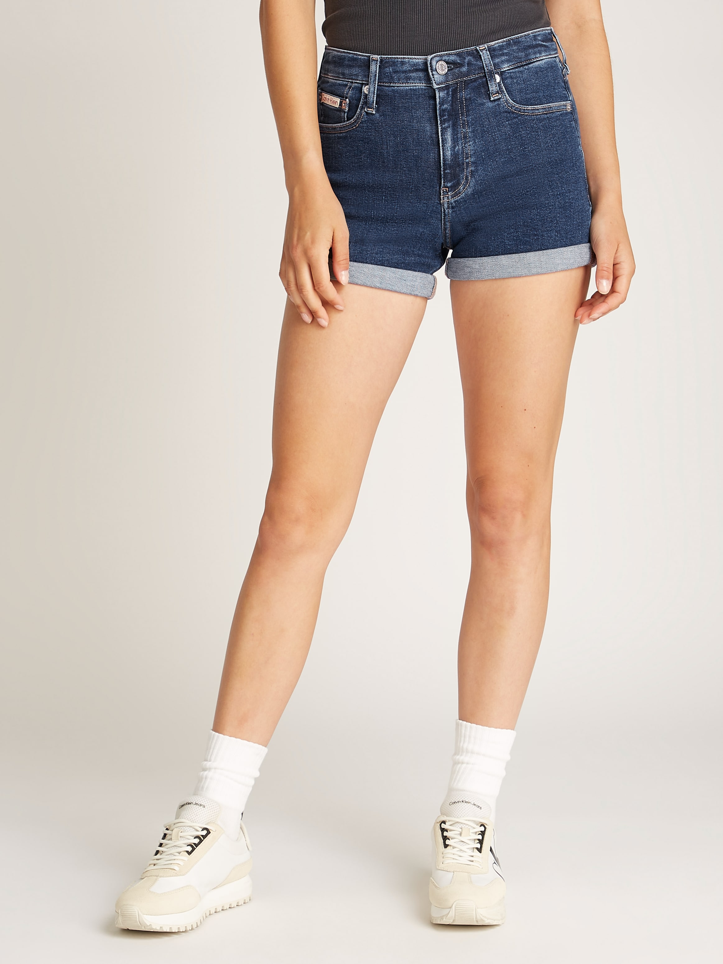 Calvin Klein Jeans Shorts »MID RISE SHORT«, mit Umschlagsaum