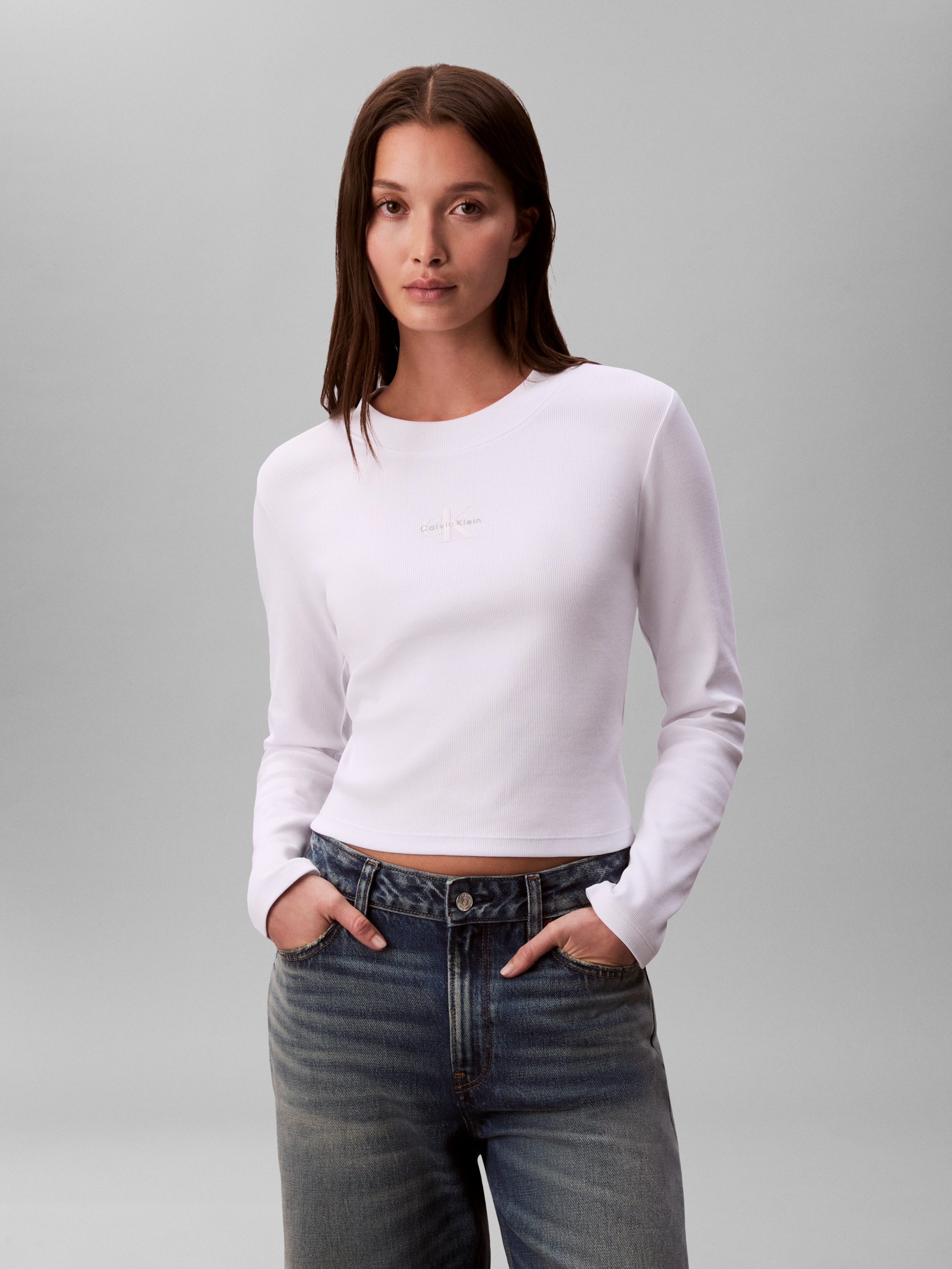 Image of Calvin Klein Jeans Langarmshirt Rundhalsausschnitt, figurbetonte Passform, Logodruck