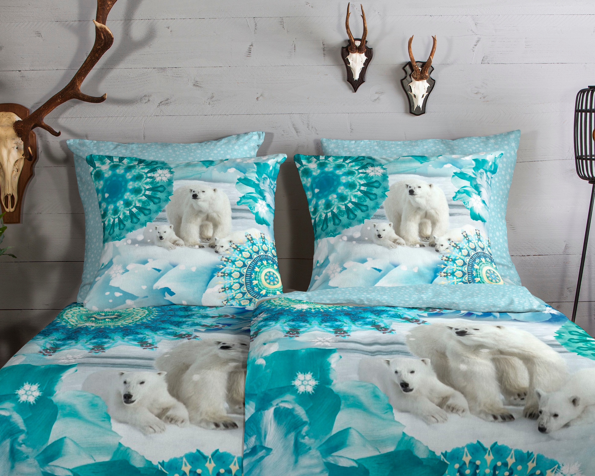 hip Wendebettwäsche »Seppo«, Biber, 135x200, Warm, Weich, Wendeoptik, Reissverschluss, Winter, Blau