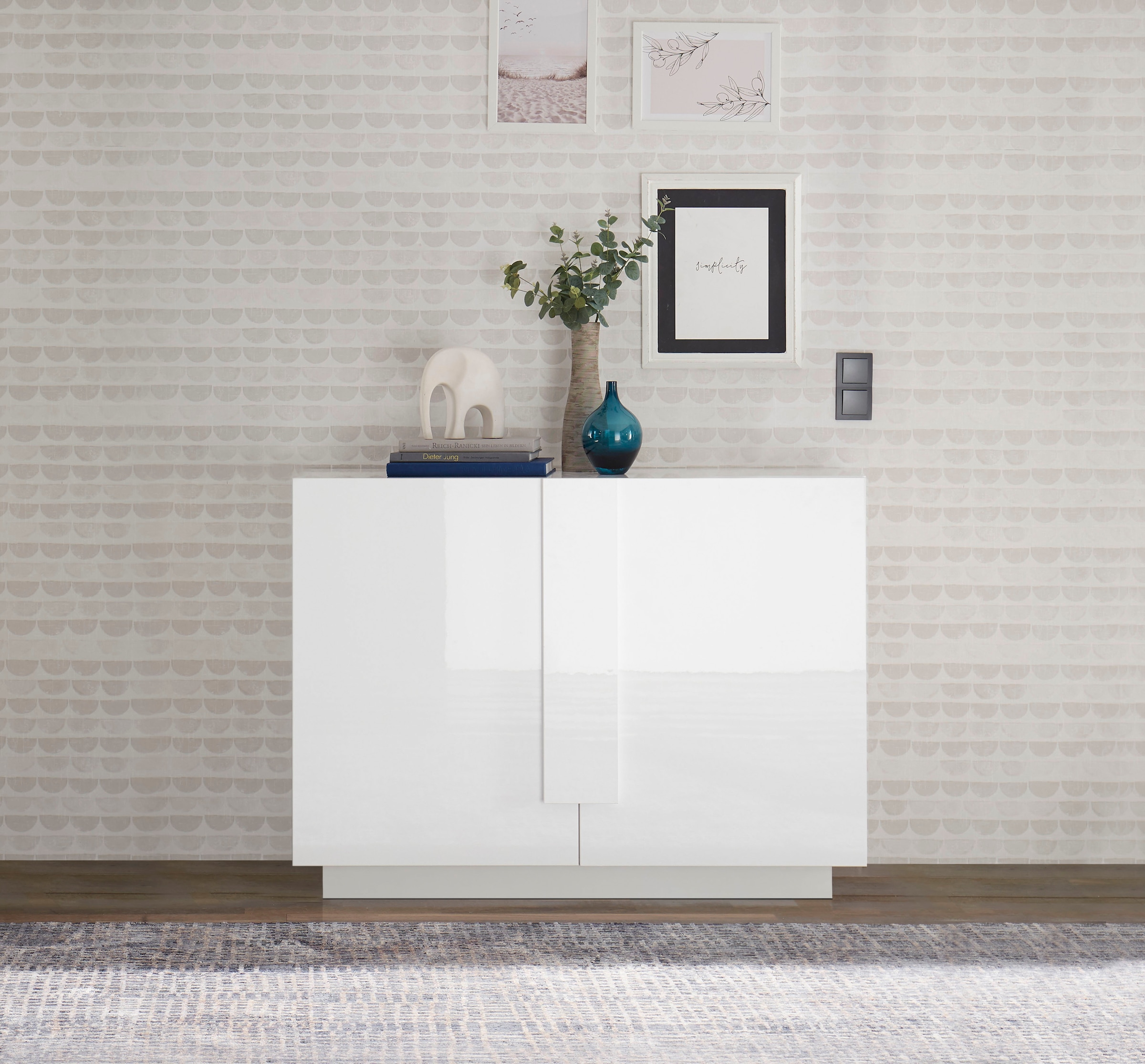 Image of Home affaire Sideboard "Jupiter, Breite 121 cm, Kommode 2 Türen - Soft Closing, Anrichte," moderne Griffblende, FSC, cleveres Stauraumkonzept