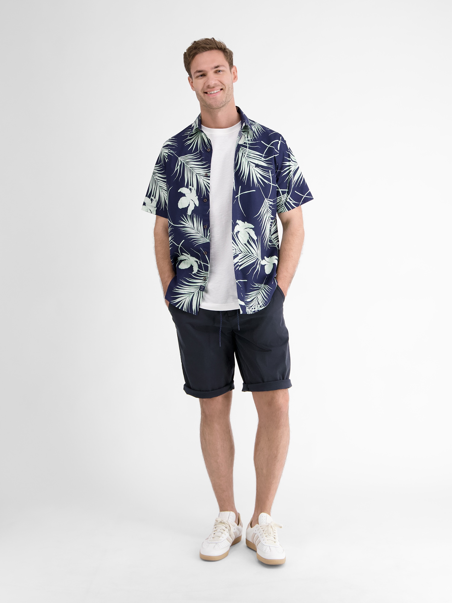 Image of LERROS Bermudas "Chino-Bermuda, ultra leicht und schnelltrocknend"