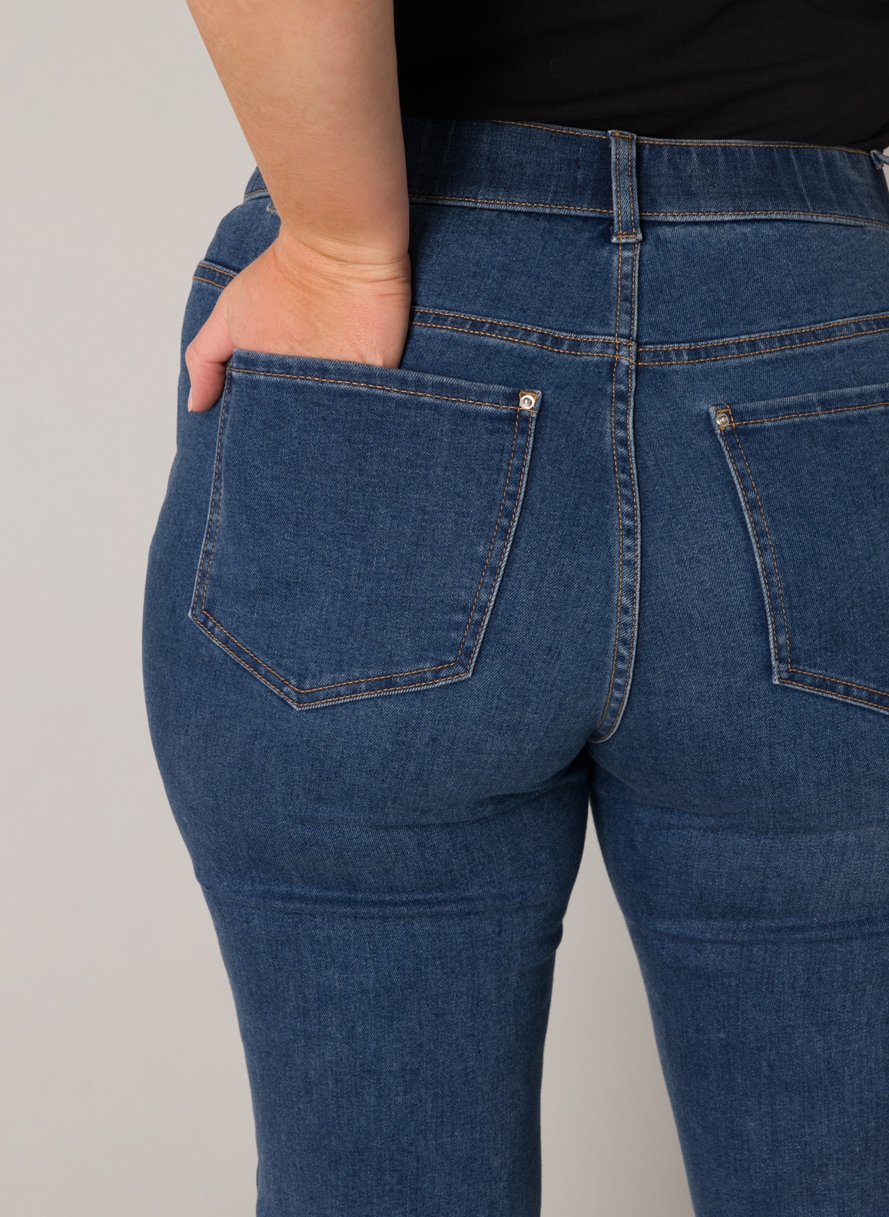 Base Level Curvy Jeggings, in grossen Grössen