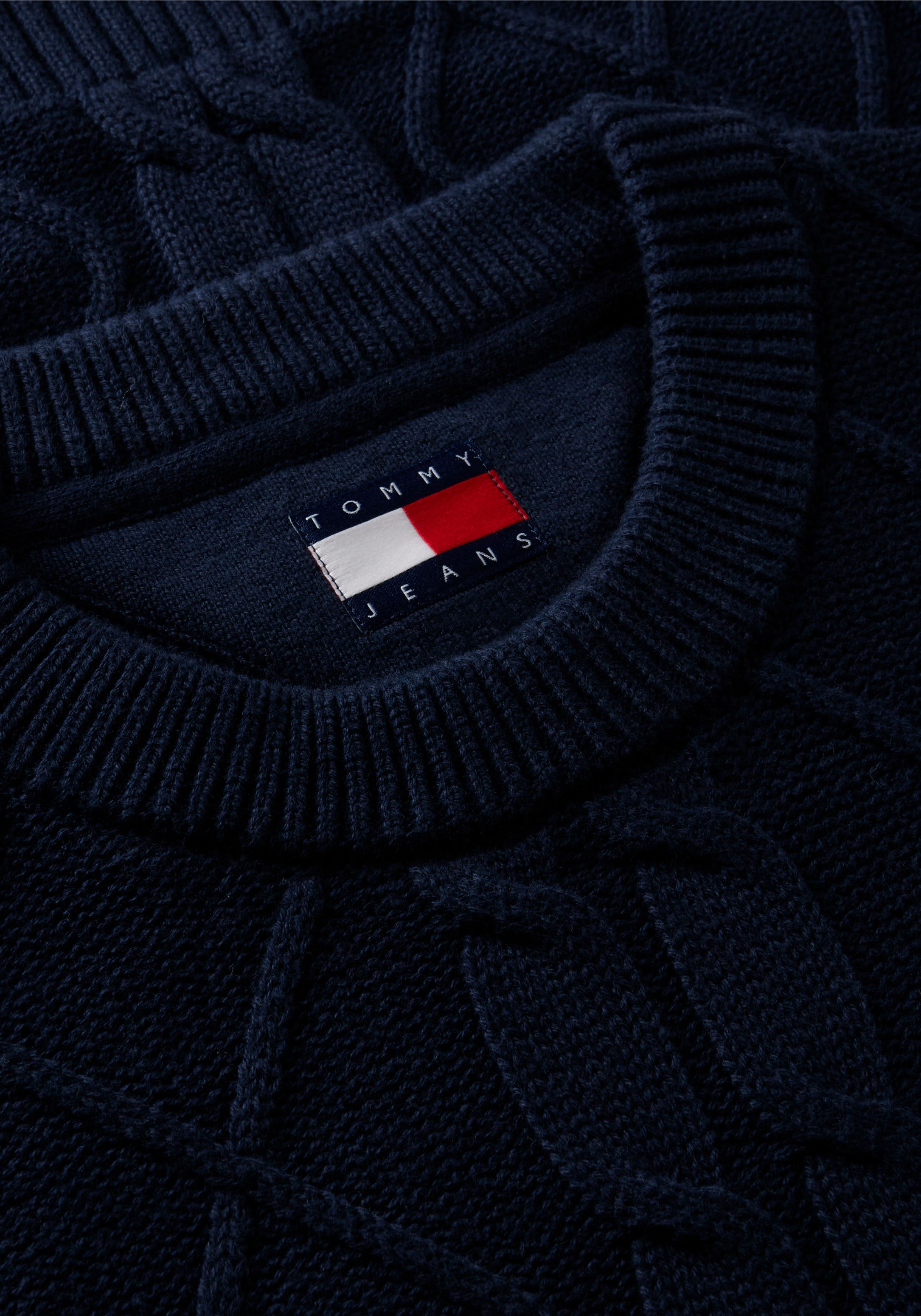 Tommy Jeans Pull à col rond »TJM REG CABLE KNIT SWEATER«