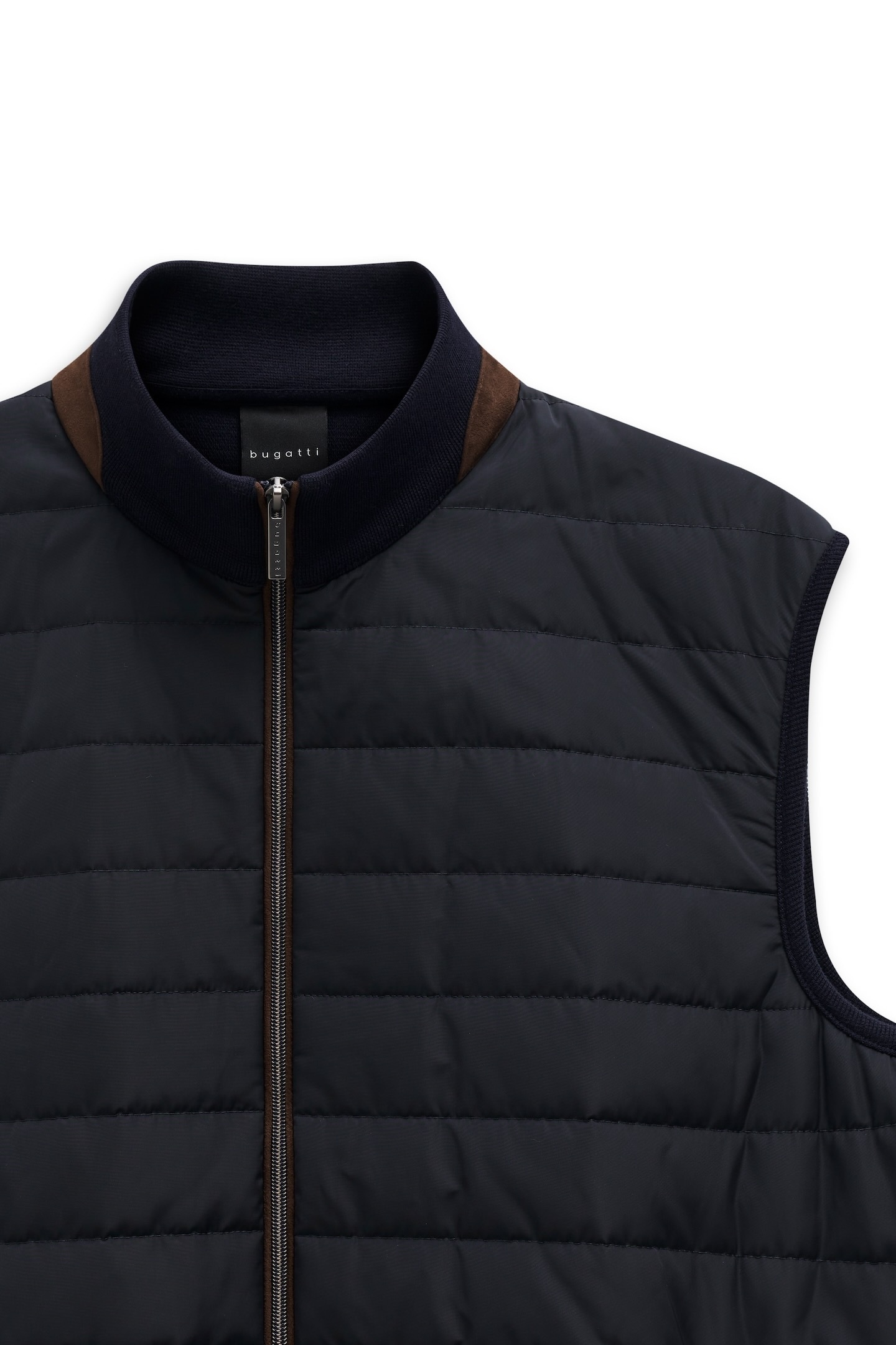 bugatti Gilet matelassé »Regular Fit« mit Reissverschluss und aus einem Baumwollmix