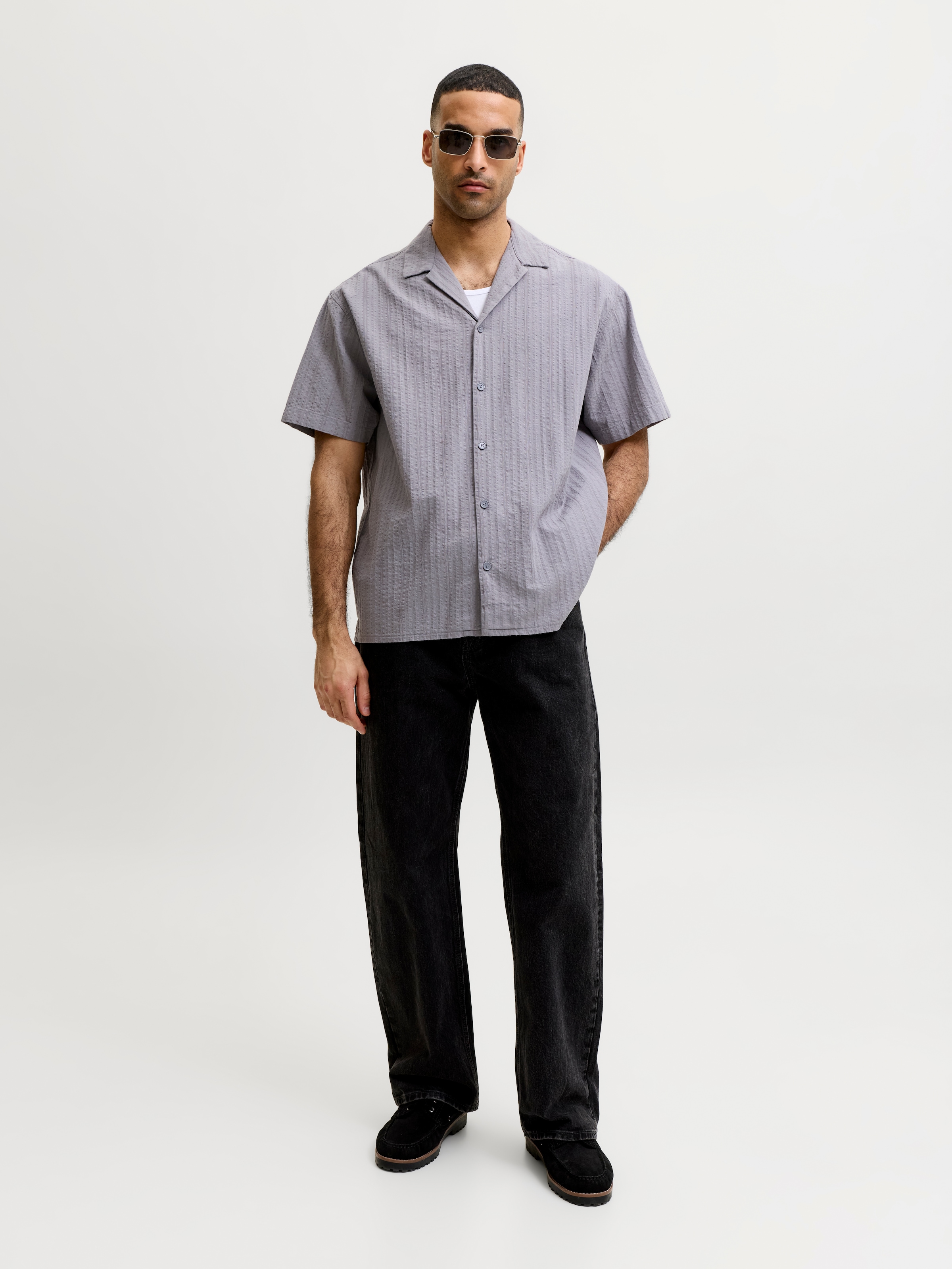 Jack & Jones Kurzarmhemd »JJETYSON RESORT SHIRT SS SN« mit Resort-Kragen