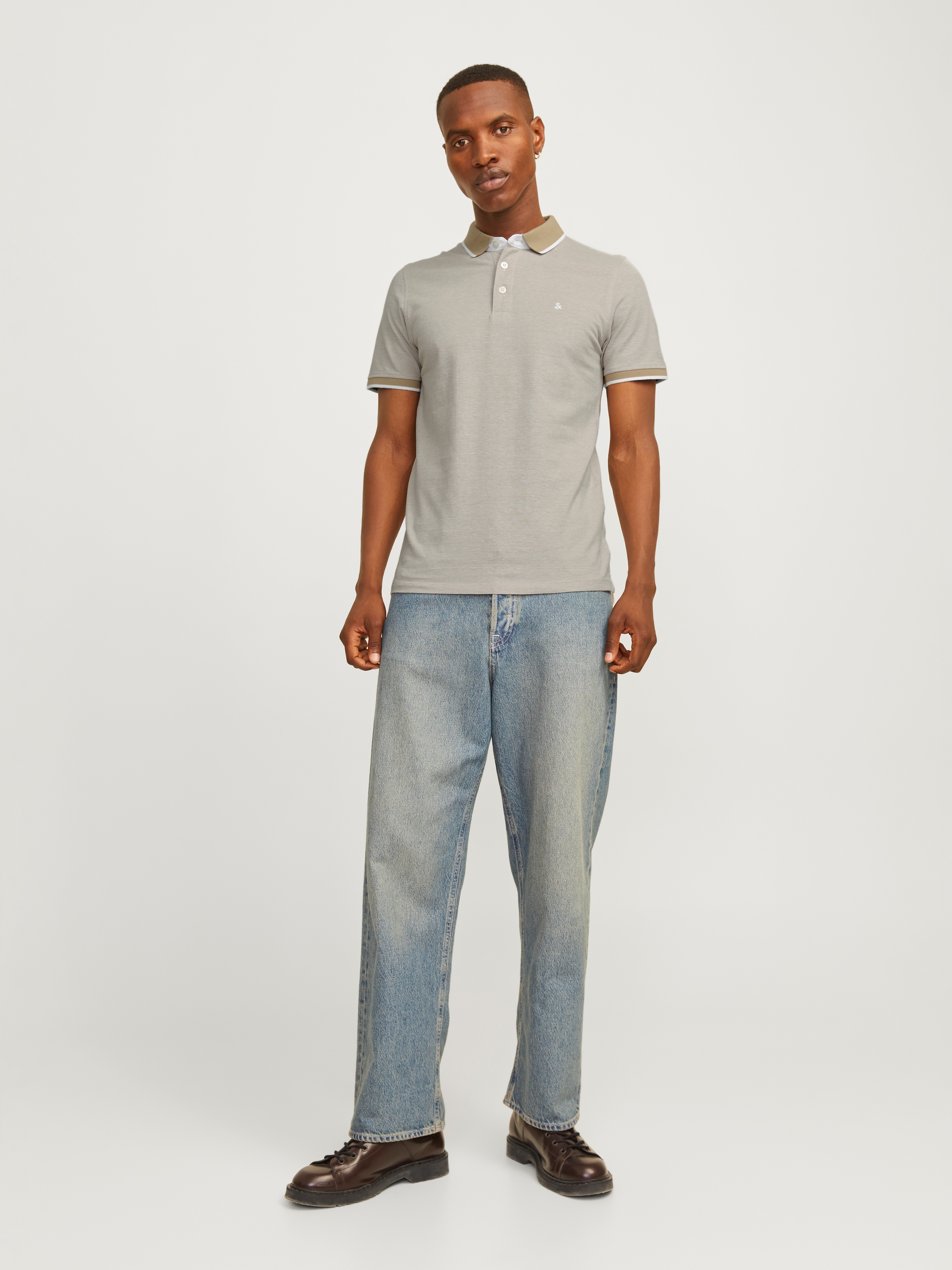 Jack & Jones Polo »JJEPAULOS Slim Fit, sportlich-elegant, mit Stickerei und Knopfleiste« Packung, 2 cuis unifarben, modisch, slim fit, Baumwolle, Polokragen