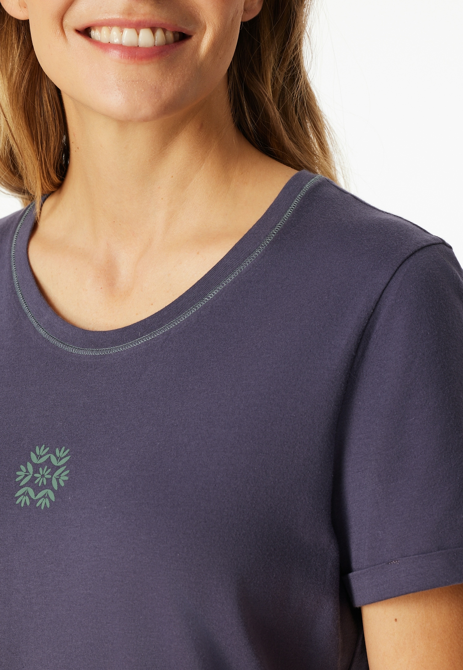 Schiesser Nachthemd »Casual Essentials« mit Statement-Print, Baumwolle, kurzärmelig, Rundhalsausschnitt