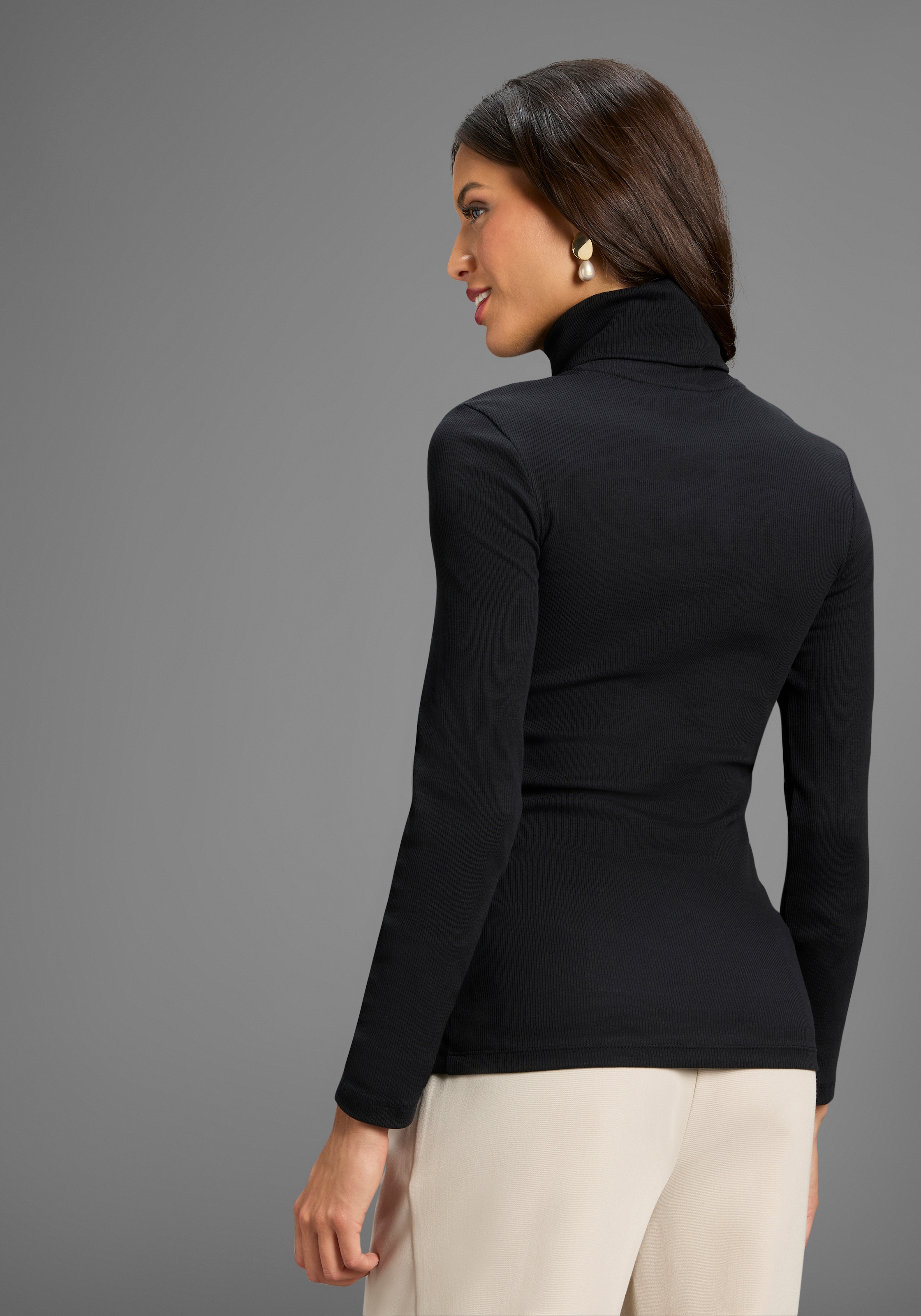 AJC Langarmshirt, sehr figurbetont, Rollkragen, Basic-Stil