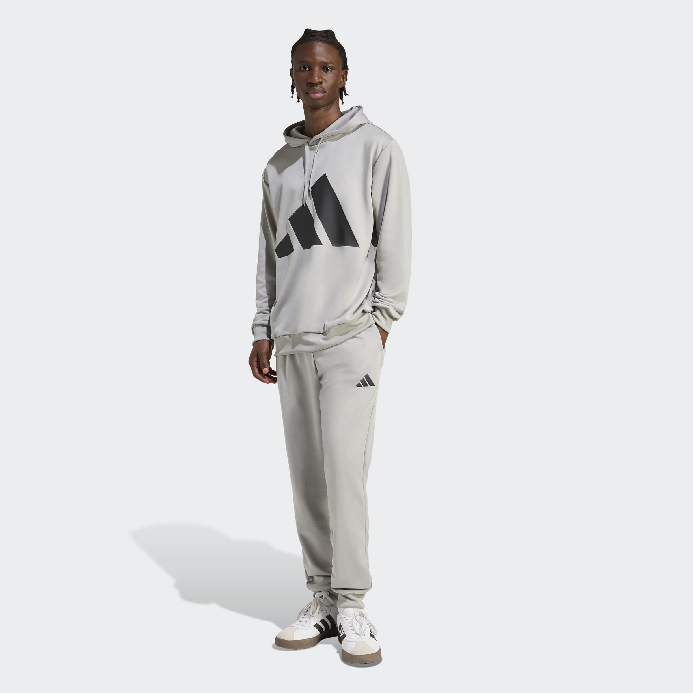 adidas Sportswear Trainingsanzug »BIG LOGO HOODED« 2 tlg. Set aus Hose und Hoodie, aus French-Terry-Material, zweiteilig