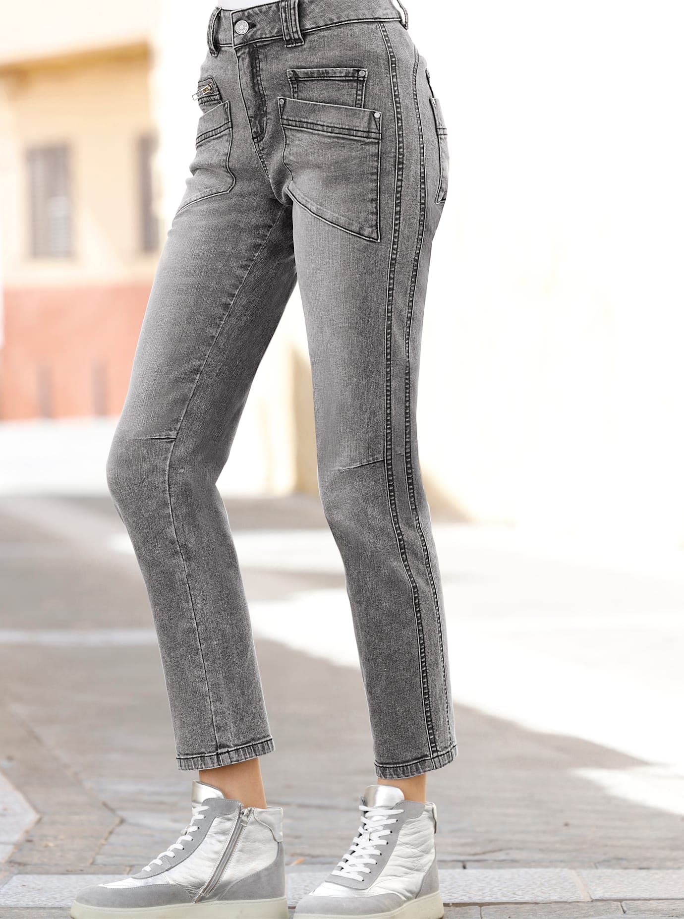 heine Bequeme Jeans 1