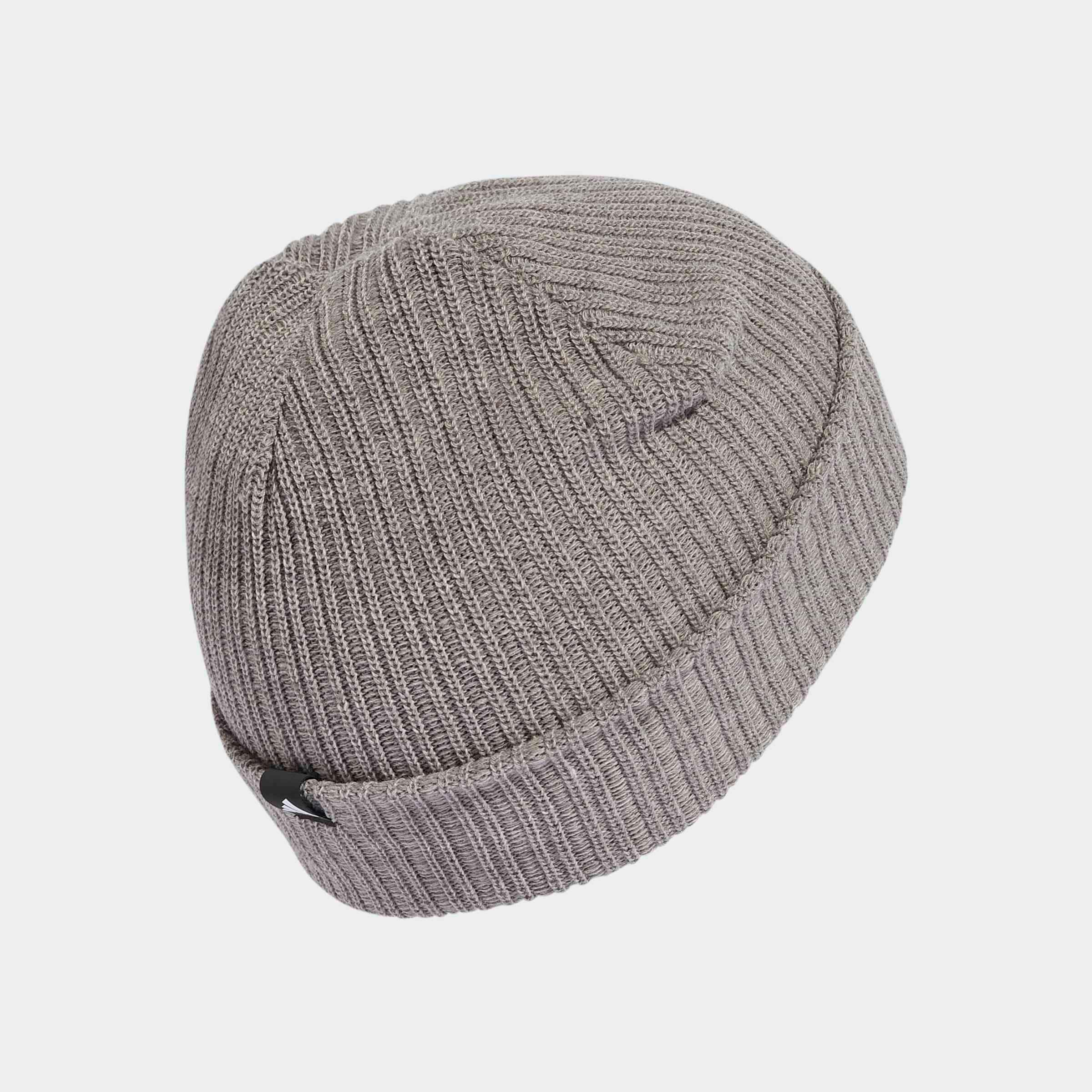 adidas Sportswear Beanie »LINEAR BEANIE CUFF« mit umgeschlagenem Bündchen, schlichtes Design, zeitlose Silhouette