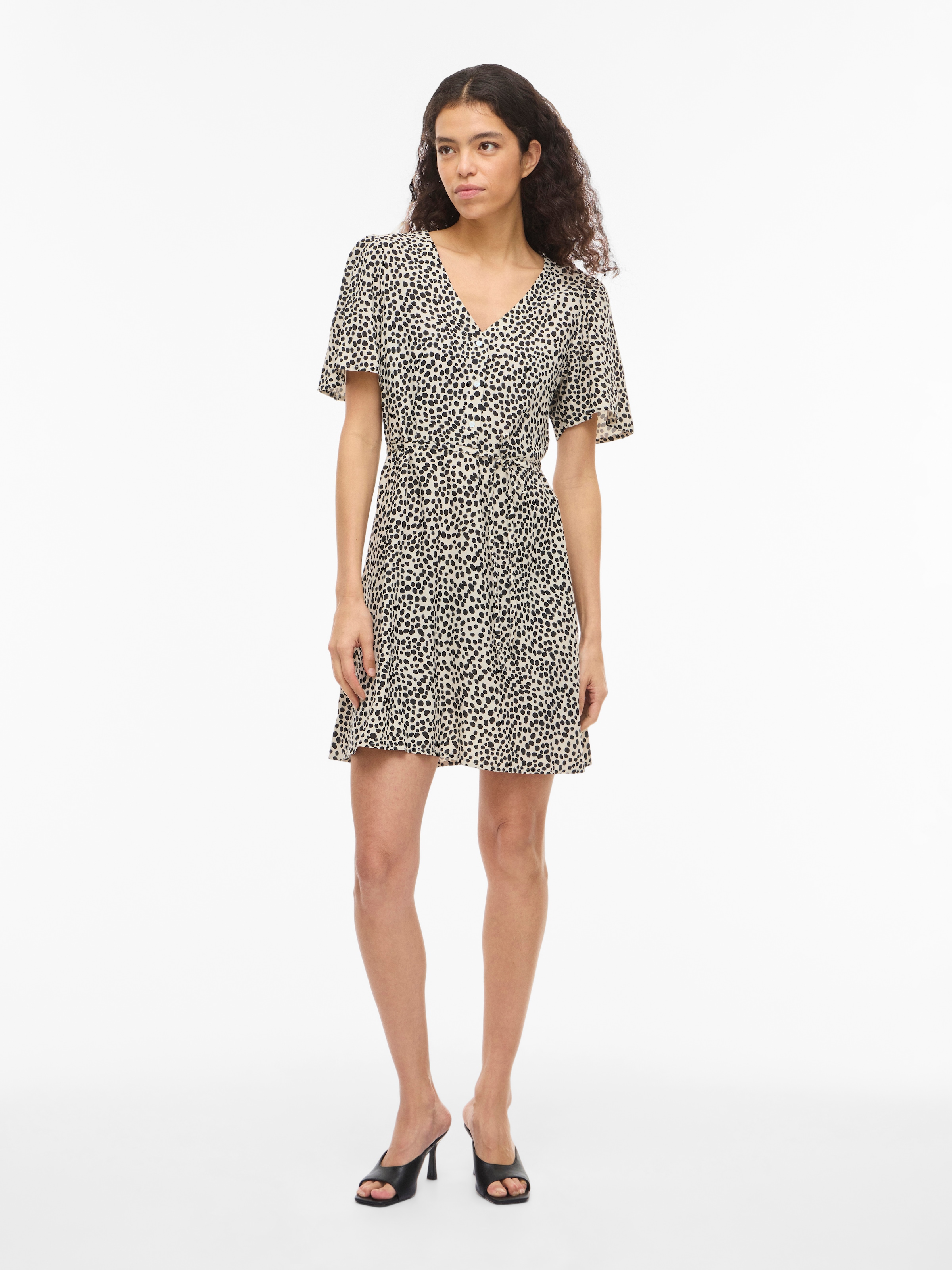 Vila Mini-robe »VIGRACE V-NECK S/S SHORT DRESS - NOOS« robe d'été,