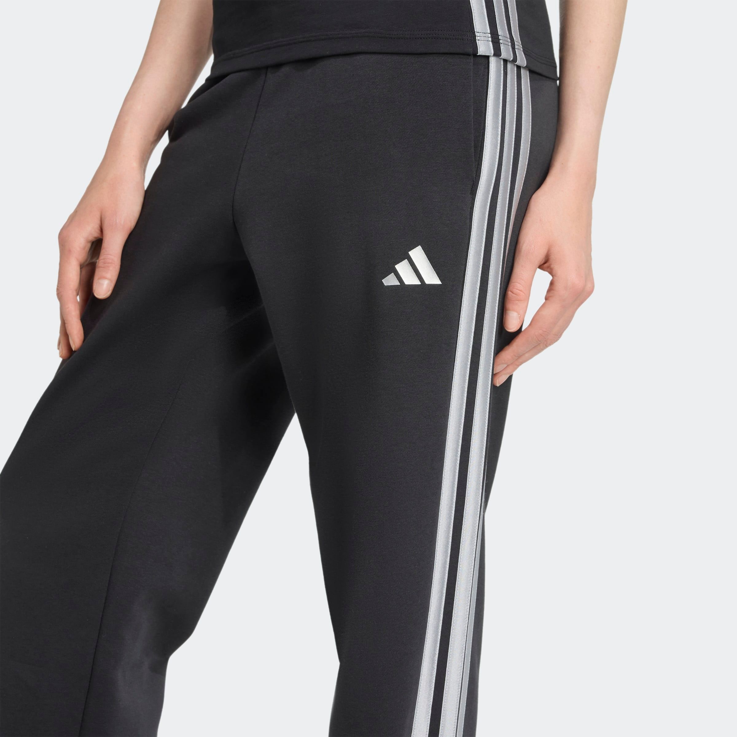 adidas Sportswear Sporthose »W HOL FL PT«
