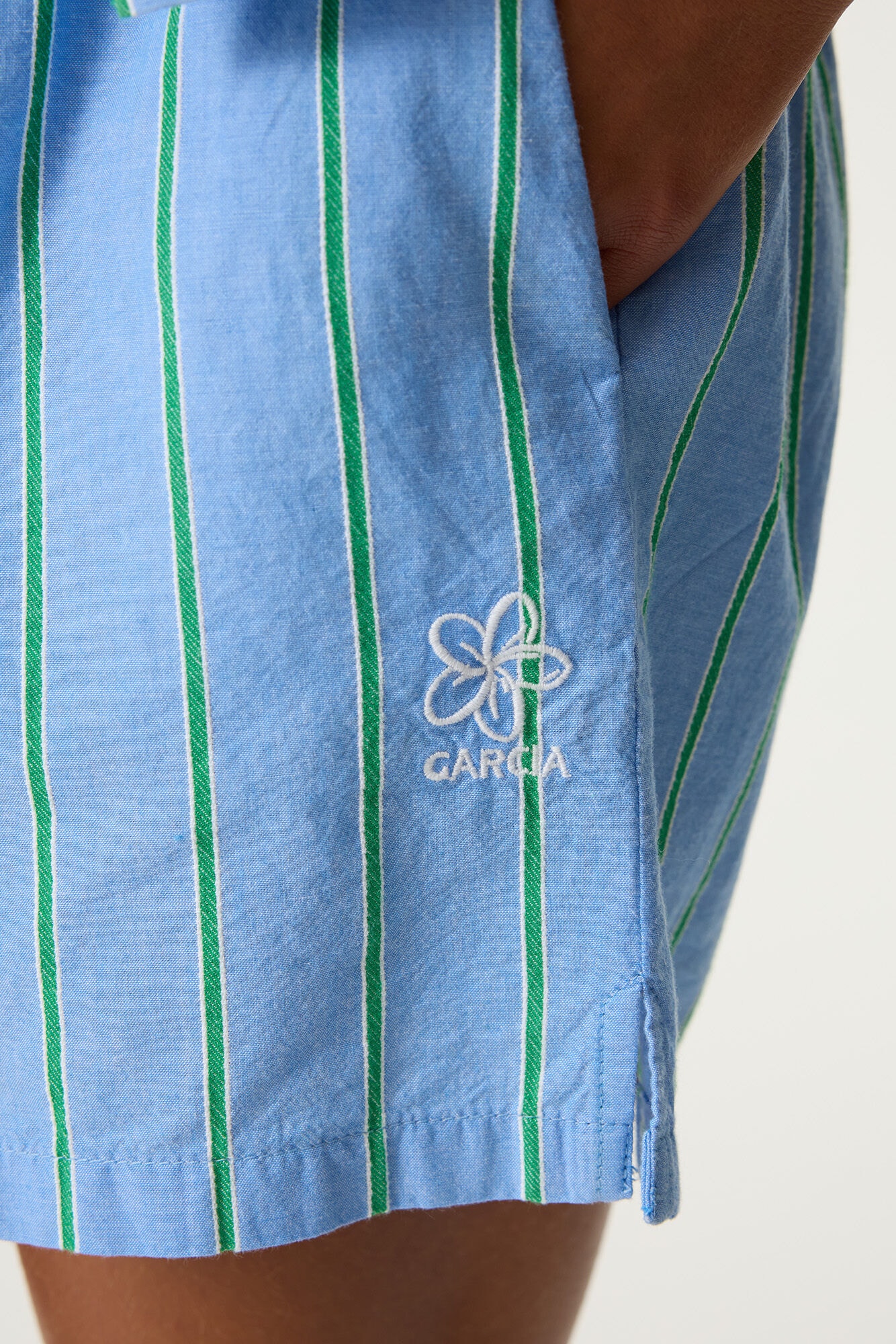 Image of Garcia Bermudas mit Logo Stickerei for GIRLS