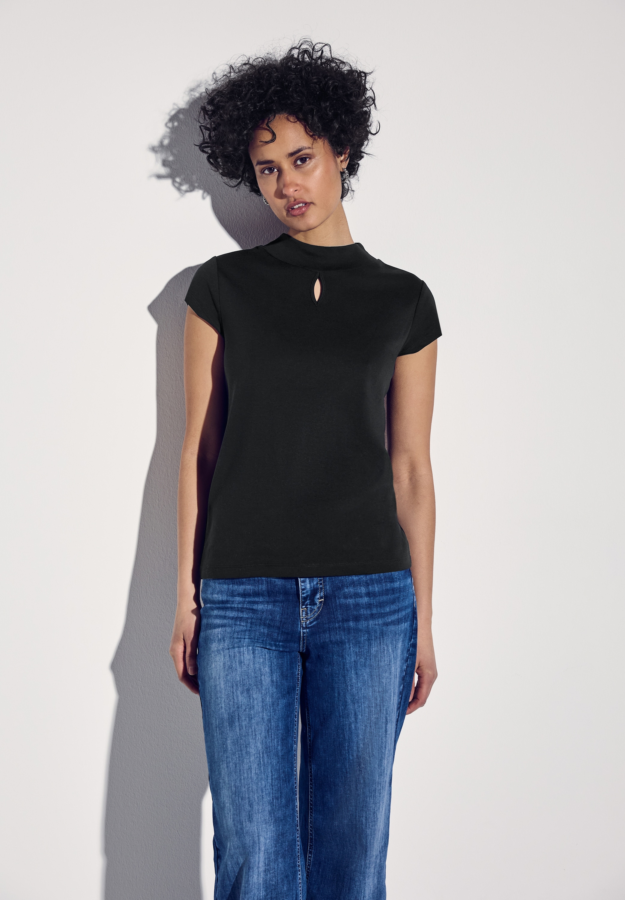 STREET ONE T-Shirt, mit dezentem Cut-Out