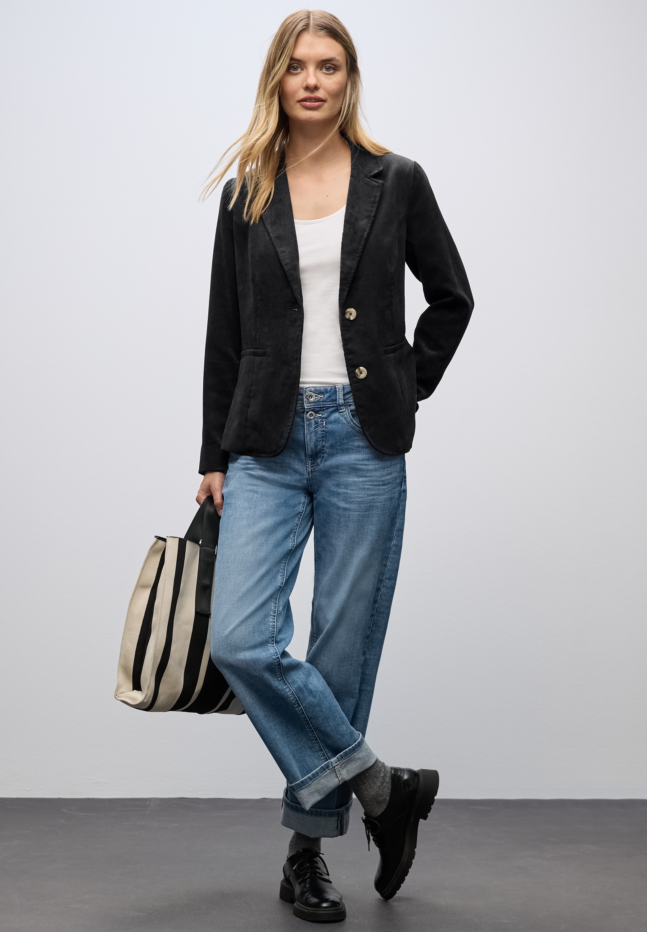 STREET ONE Kurzblazer mit Reverskragen und aus Cord