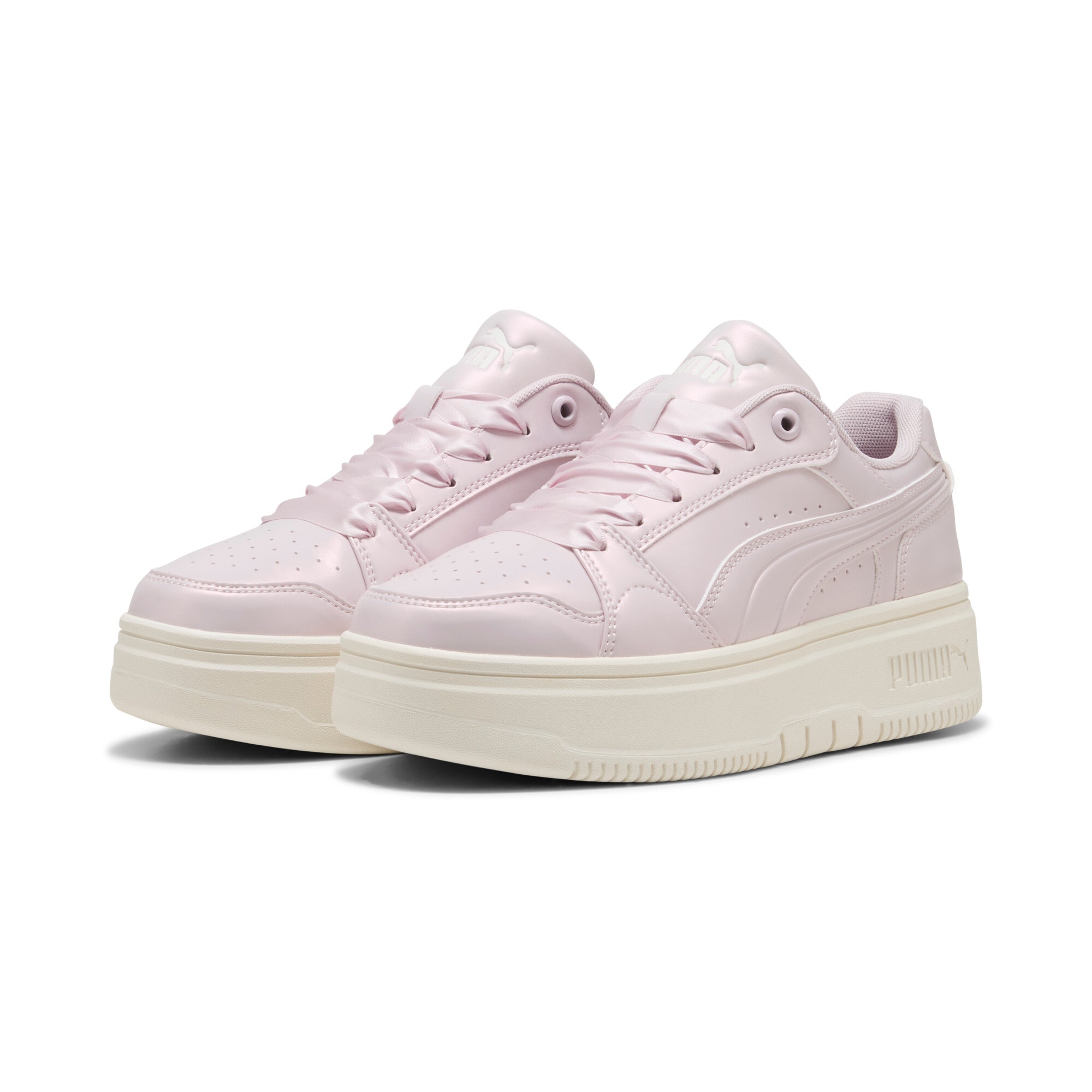 Image of PUMA Sneaker "REBOUND FEMME LOW PERLA"