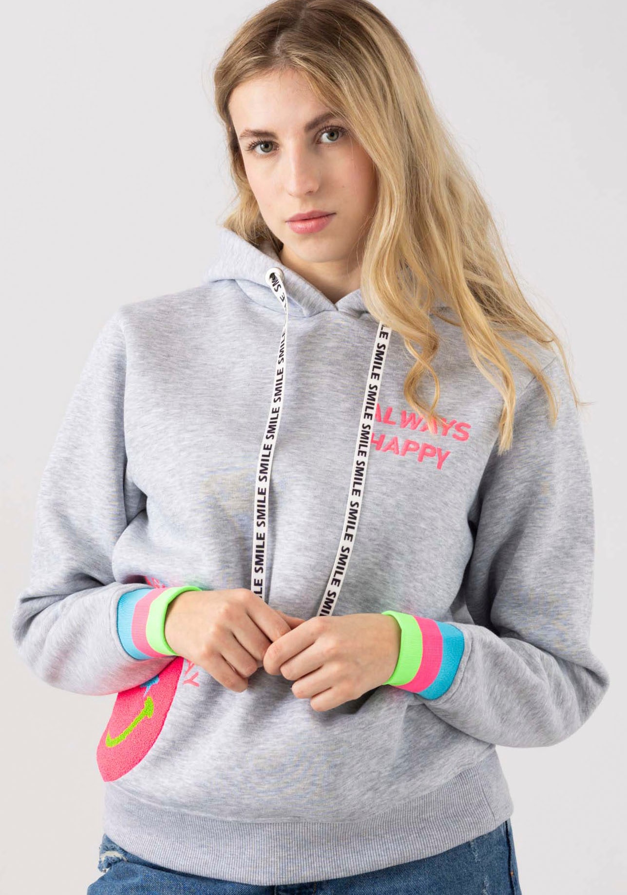 Zwillingsherz Hoodie »Always Happy«, Hoodiebänder mit Aufdruck