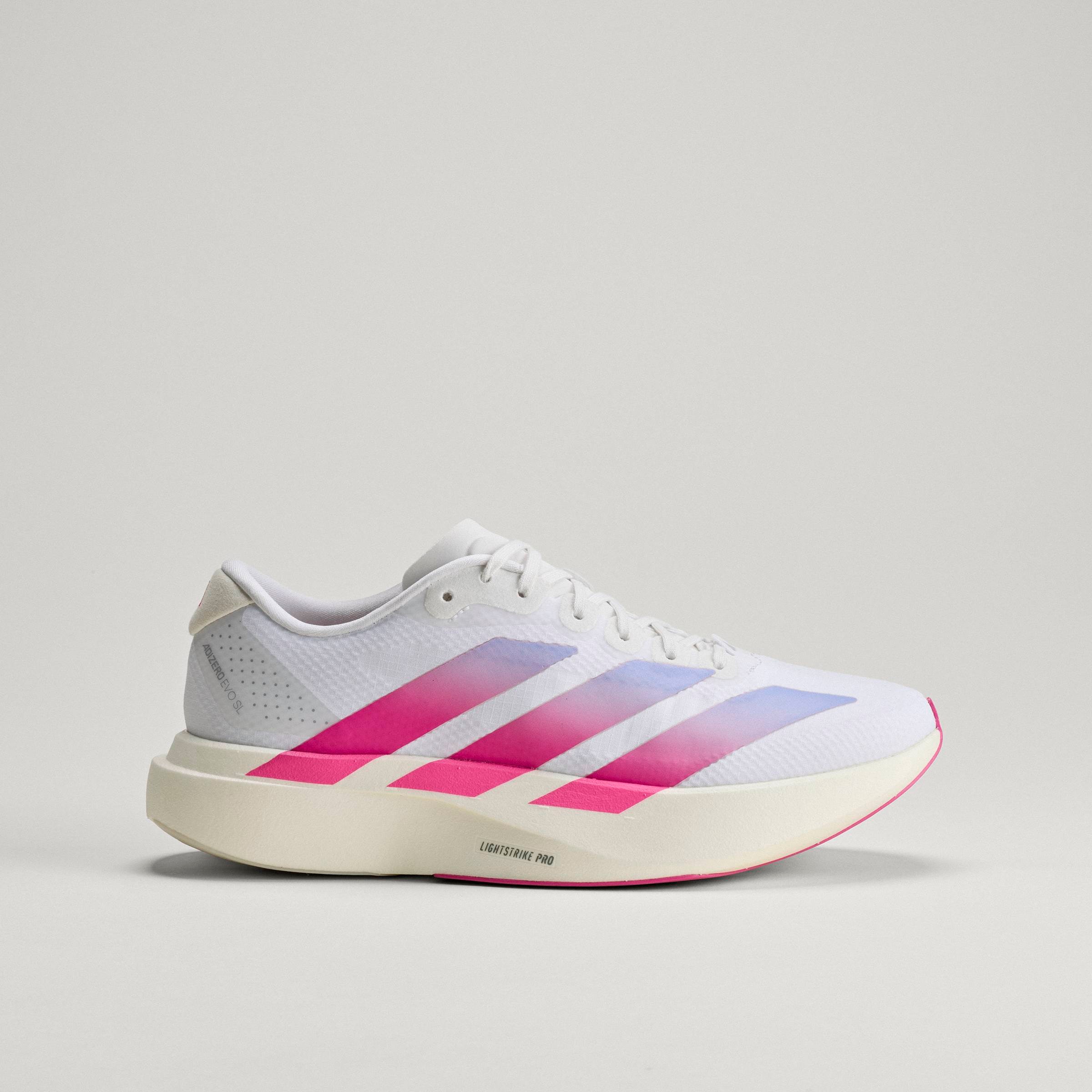 adidas Performance Chaussure de course »ADIZERO EVO SL«  inspiré du design de l'Adios Pro Evo