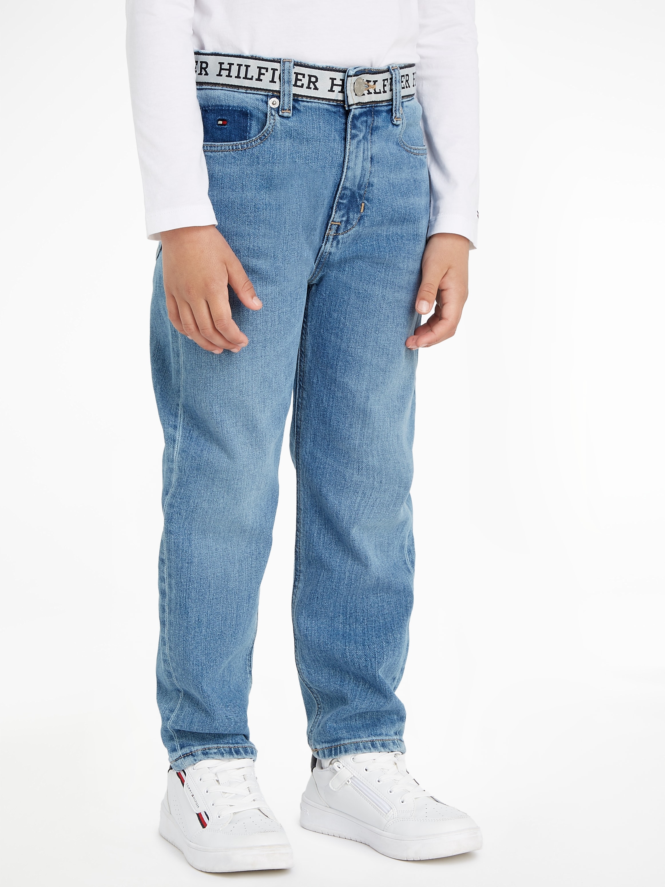 ♕ Tommy Hilfiger Straight-Jeans »ARCHIVE RECONSTRUCTED MID WASH«, mit  Logoschriftzug am Bund versandkostenfrei auf