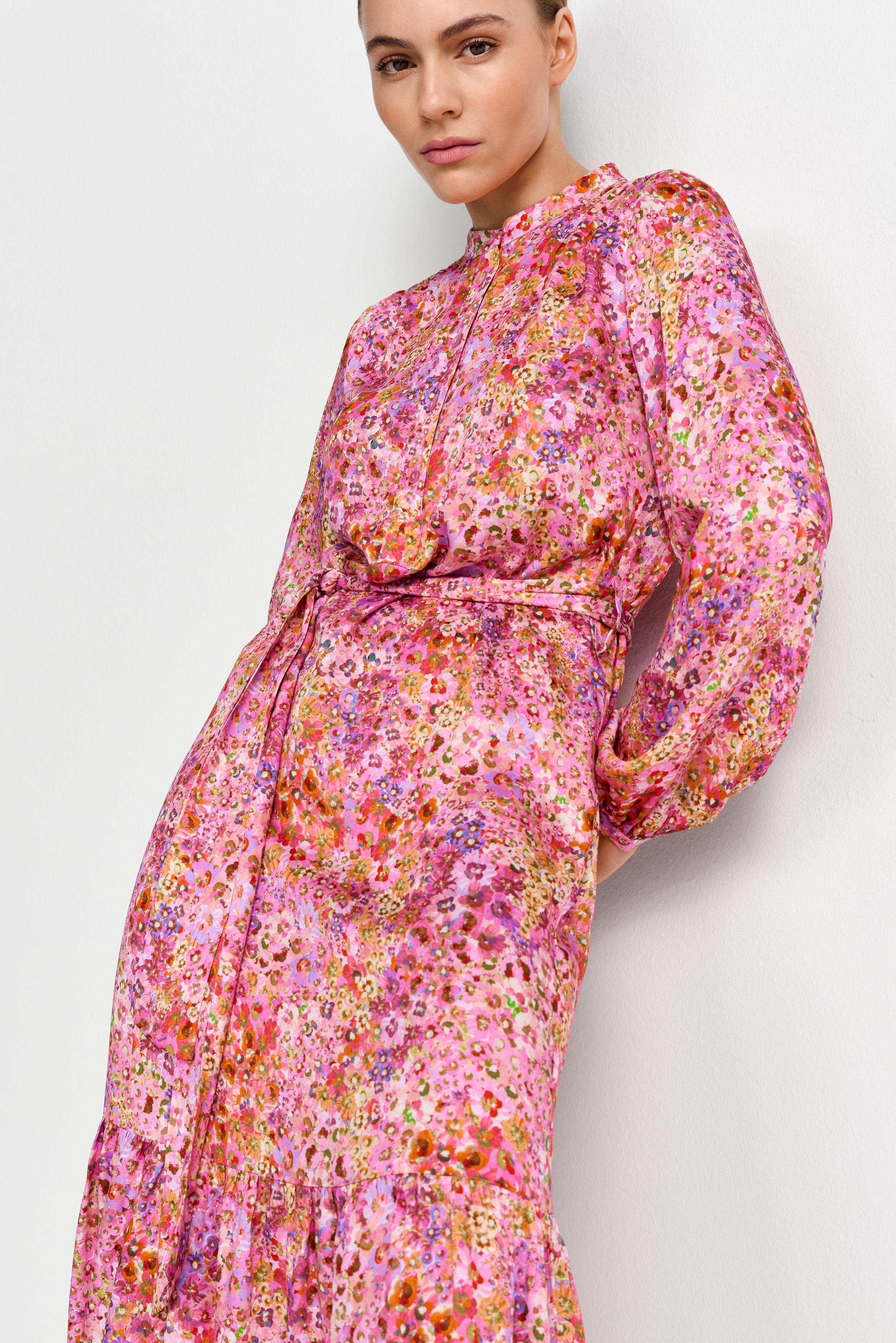 RICHROYAL Druckkleid Blusenkleid mit breitem Bindegürtel, aus Viskose