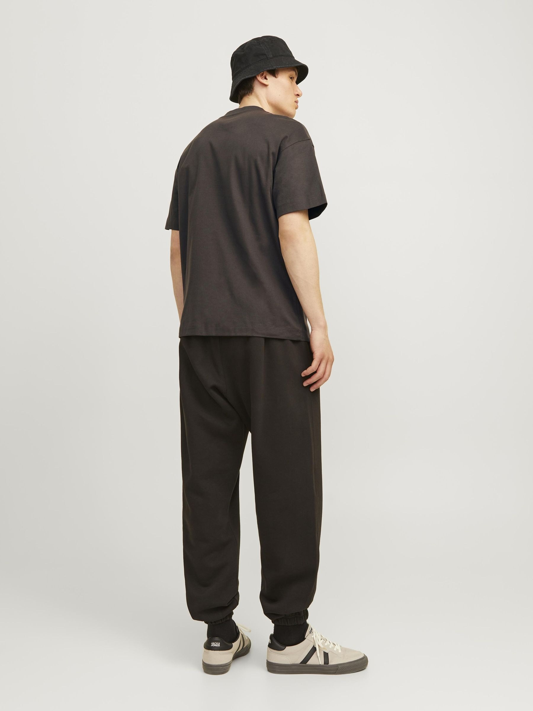 Jack & Jones Rundhalsshirt »JJEURBAN EDGE TEE SS O-NECK NOOS«, mit Rundhalsausschnitt