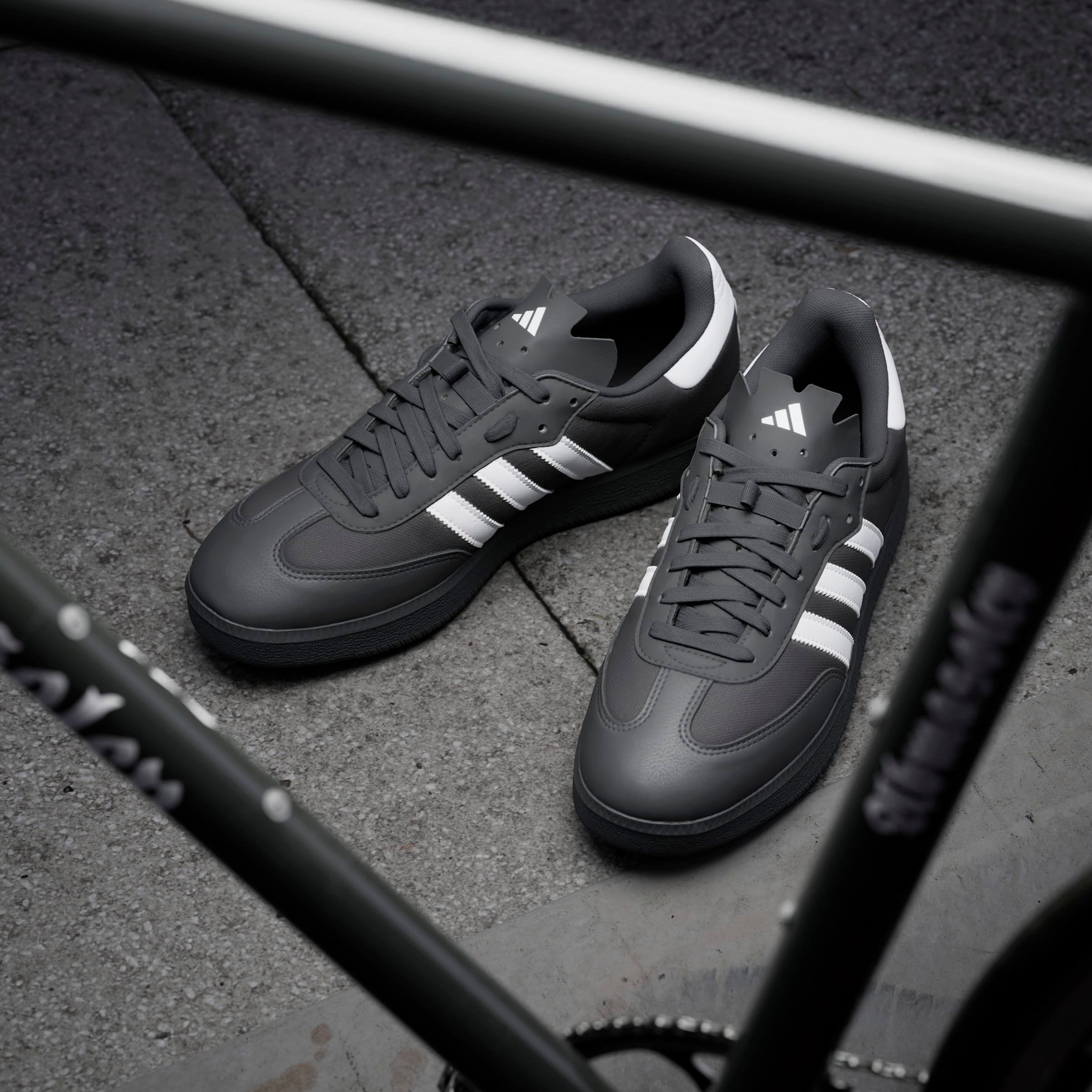 adidas Performance Sneaker »THE CYCLING VELOSAMBA MADE WITH NATURE«