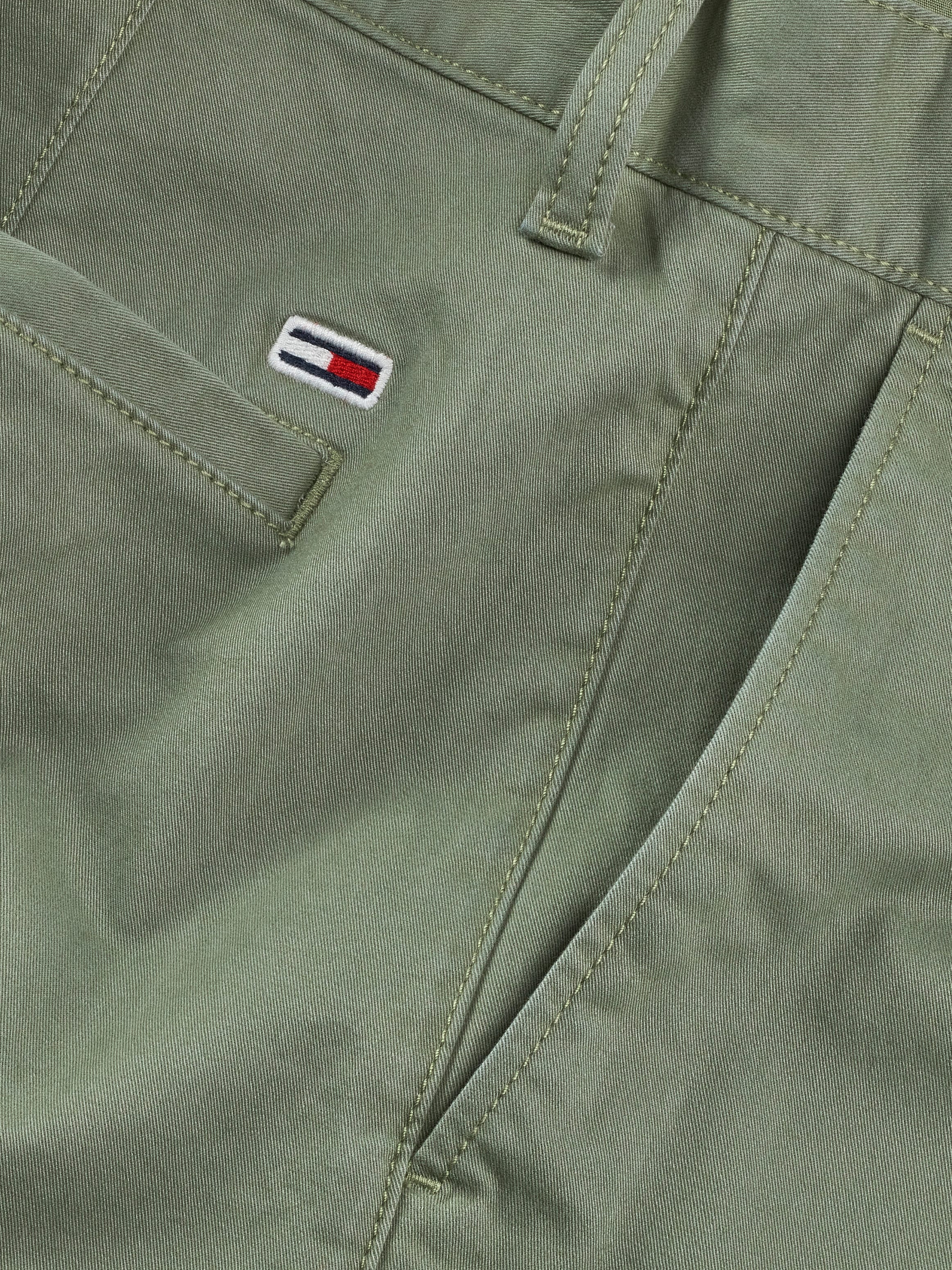 Tommy Jeans Cargoshorts »TJM SCANTON CARGO SHORT«, Mit Gürtelschlaufen
