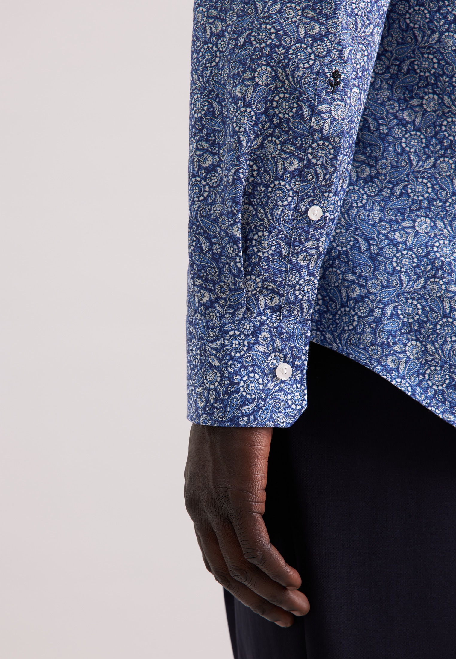 seidensticker Businesshemd »Schwarze Rose« Slim 1/1 Kentkragen Paisley