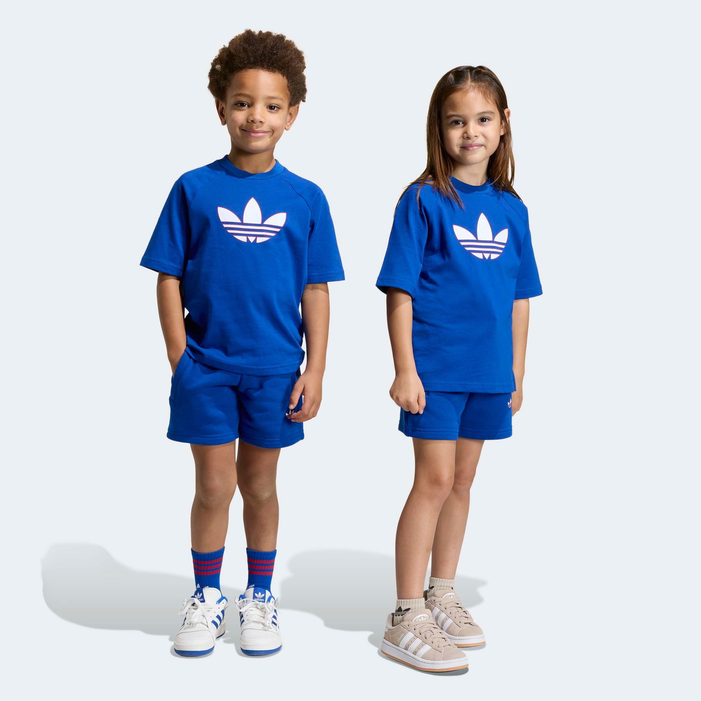 adidas Originals Trainingsanzug »LOCKERES KURZES -SET MIT TREFOIL« 2 tlg.