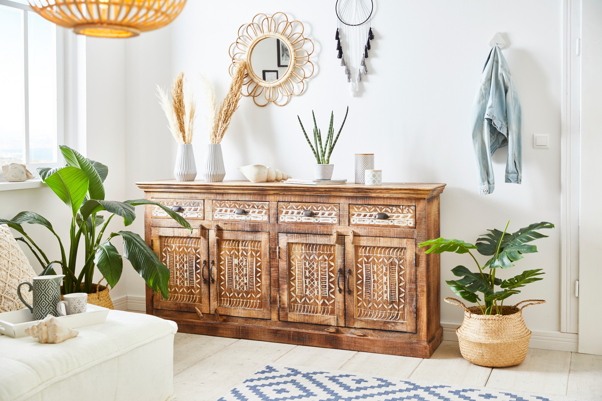 Image of GOODproduct Sideboard "Maneesh" Kommode aus massivem Mangoholz, viele Stauraummöglichkeiten, B/ 179cm