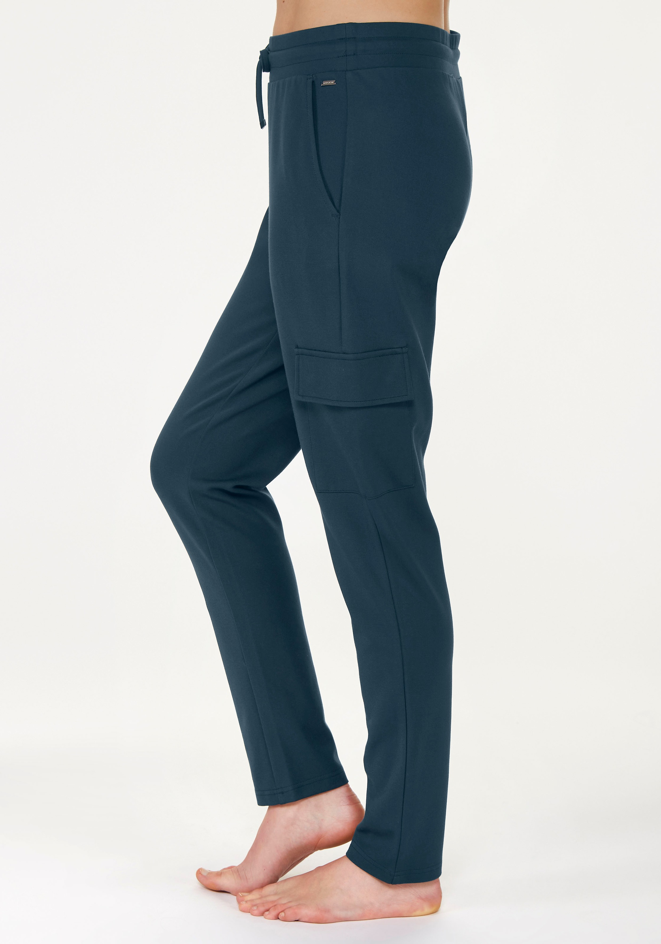 LASCANA Pantalon cargo  en matière fluide et douce, vêtements d’intérieur