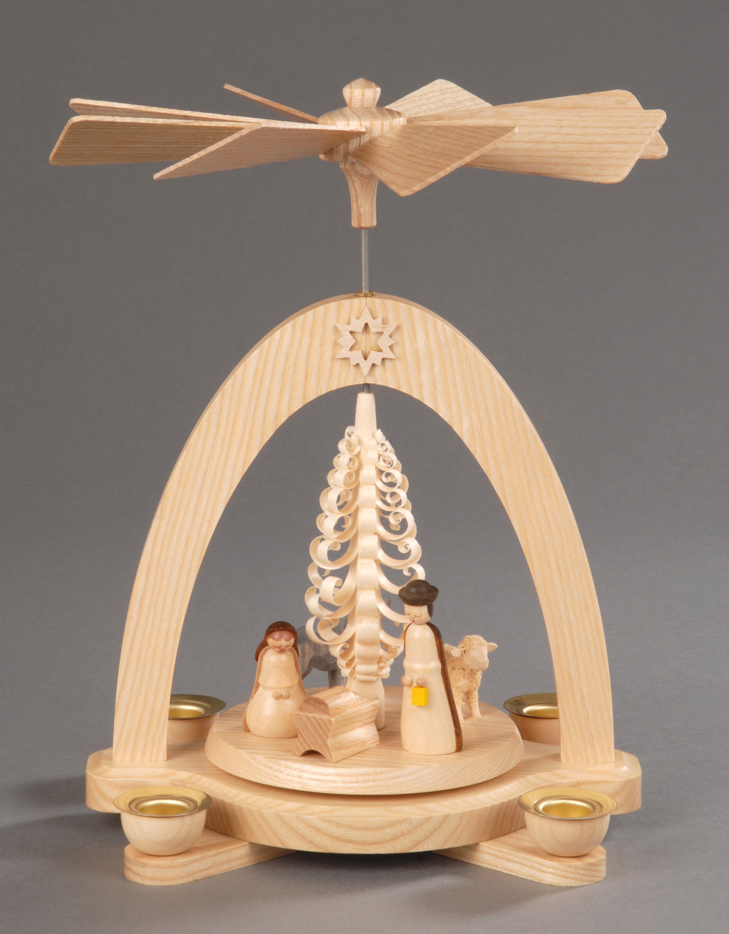 Image of Albin Preissler Weihnachtspyramide »Christi Geburt«, (1 St.), Höhe ca. 20 cm, Handwerkskunst aus dem Erzgebirge bei Ackermann Versand Schweiz