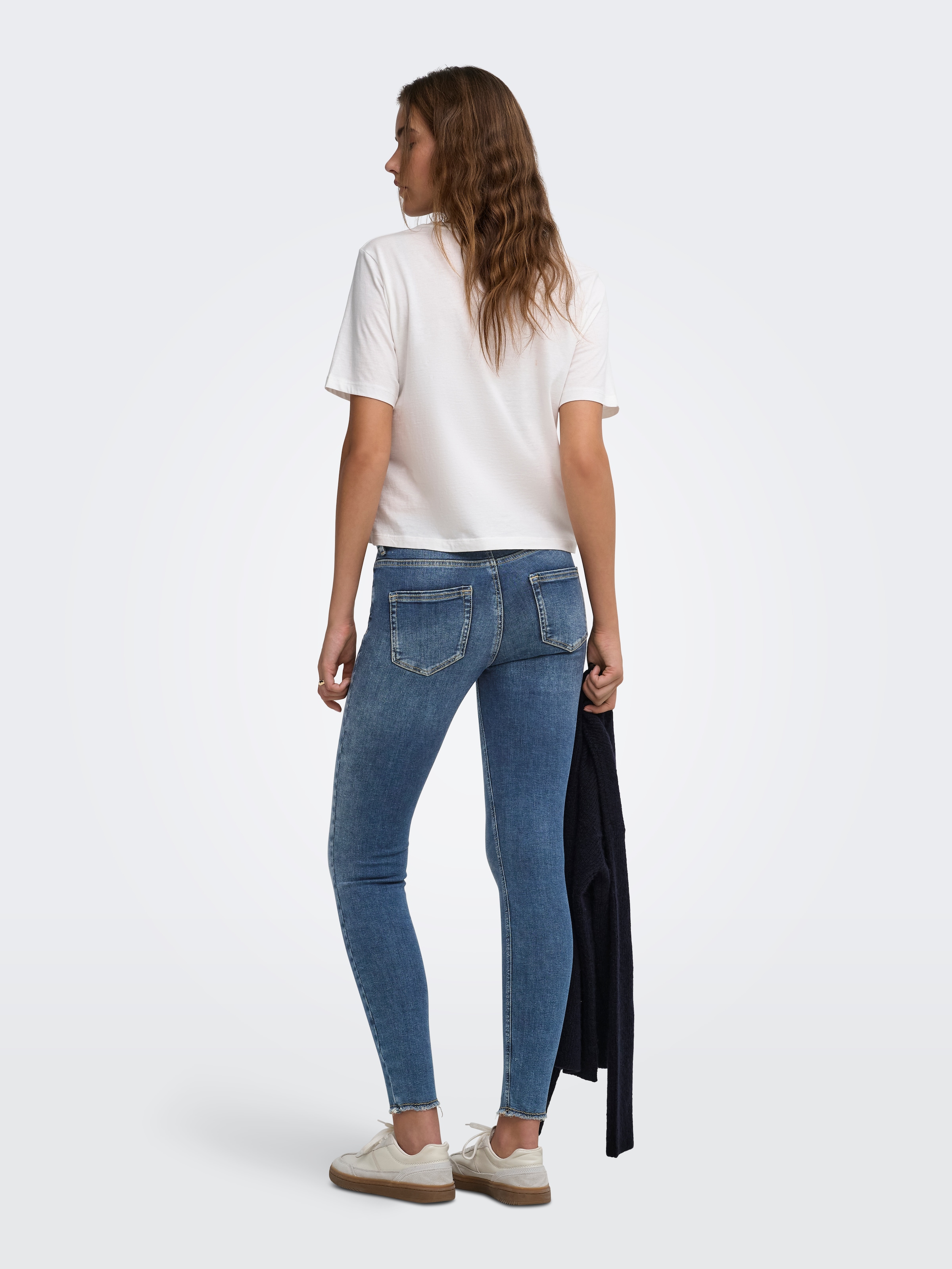 ONLY Jeans skinny »ONLBLUSH MID SK ANK RW DNM DOT622 NOOS« mélange de coton, coupe skinny