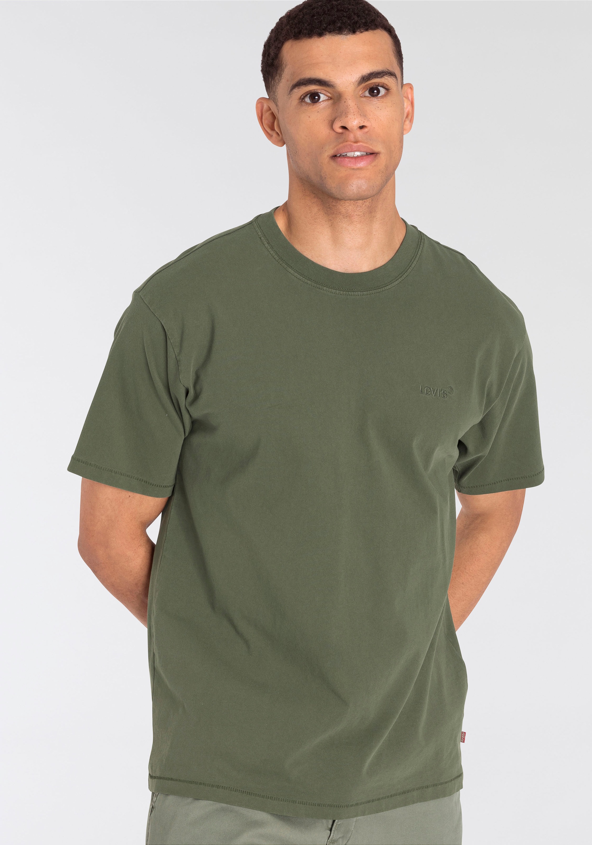 Levi's® Rundhalsshirt »RED TAB VINTAGE TEE«, im klassischen Levi's® Design kaufen