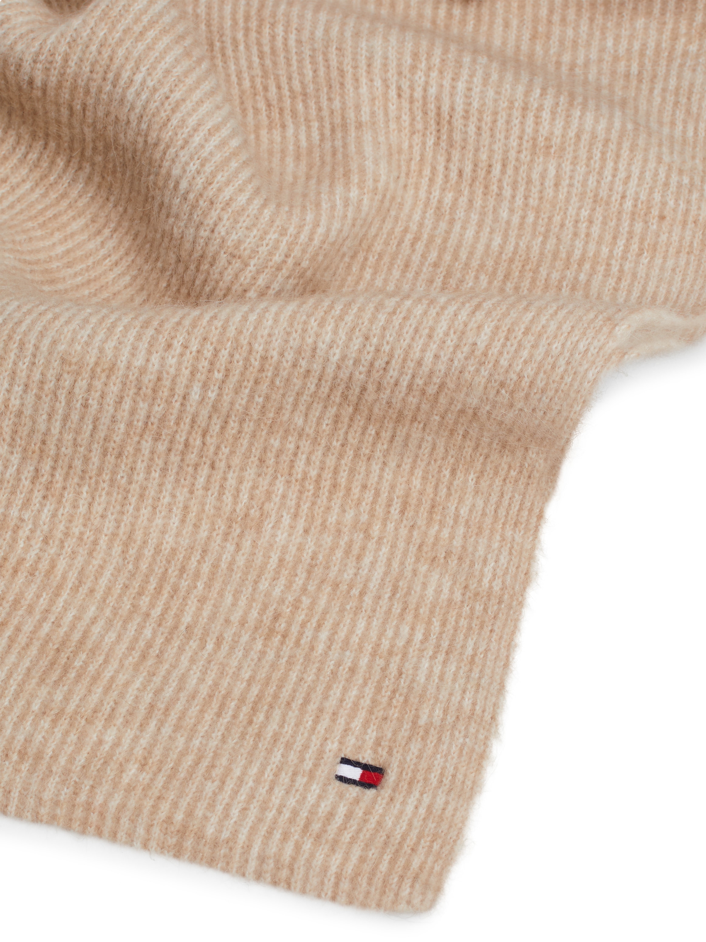 Tommy Hilfiger Strickschal »ESSENTIAL FLAG FUZZY SCARF«, mit Logostickerei